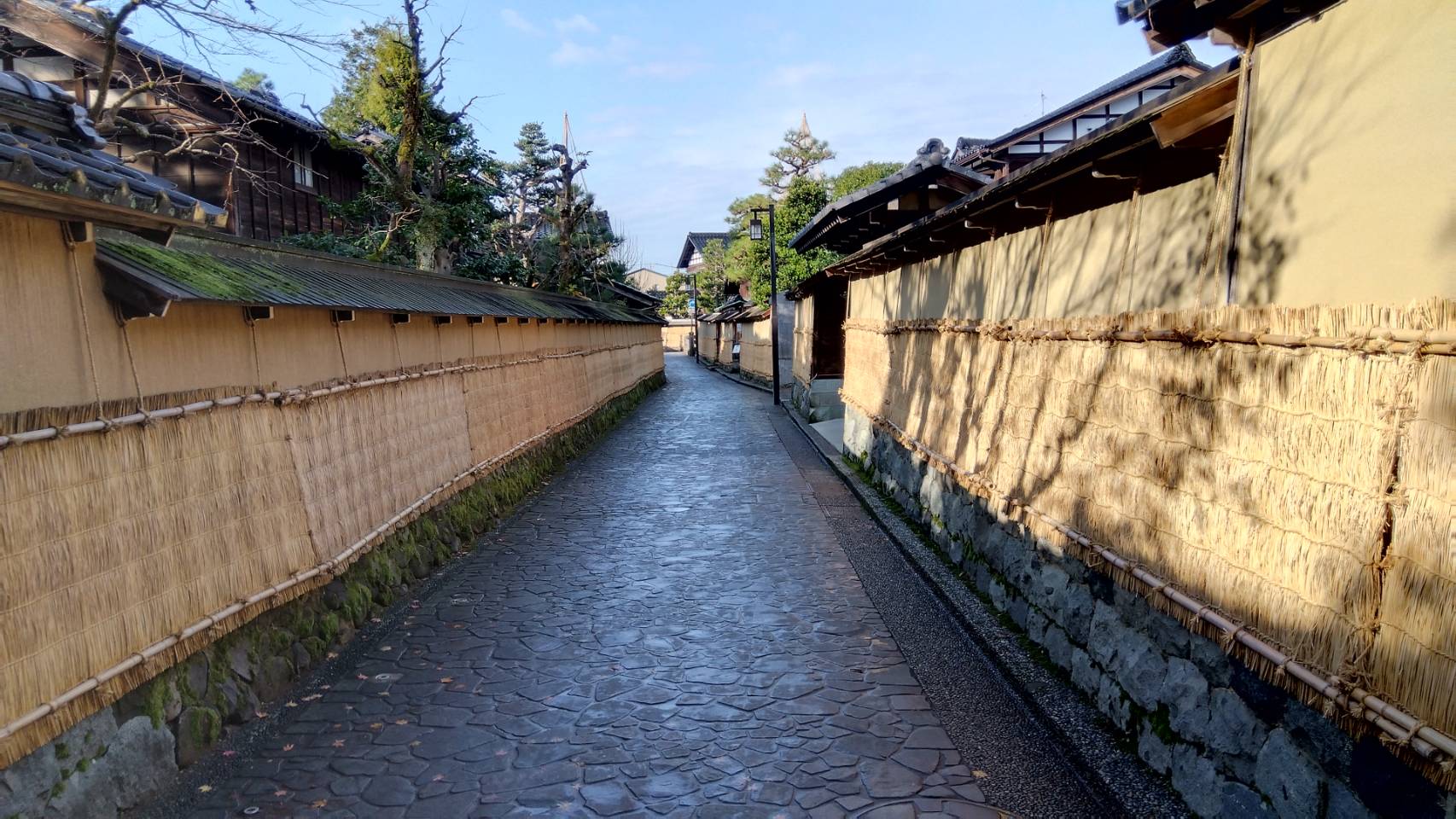 金沢のお香とアロマの香り専門店(石川県金沢市)・金沢観光地・金沢の観光スポット武家屋敷跡近く・人気でおすすめのお土産処-お香専門店のアロマ香房焚屋