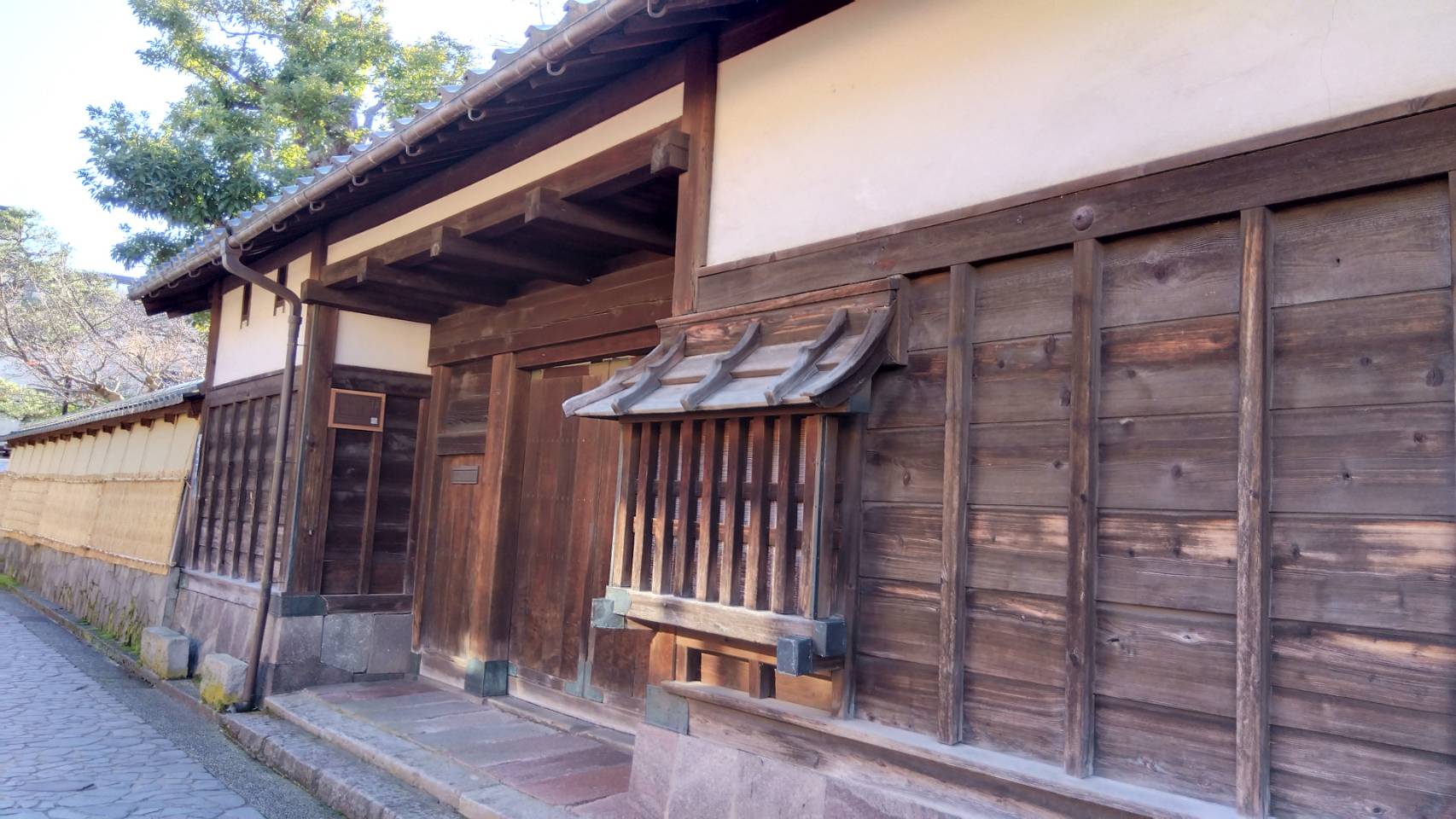 金沢のお香とアロマの香り専門店(石川県金沢市)・金沢観光地・金沢の観光スポット武家屋敷跡近く・人気でおすすめのお土産処-お香専門店のアロマ香房焚屋