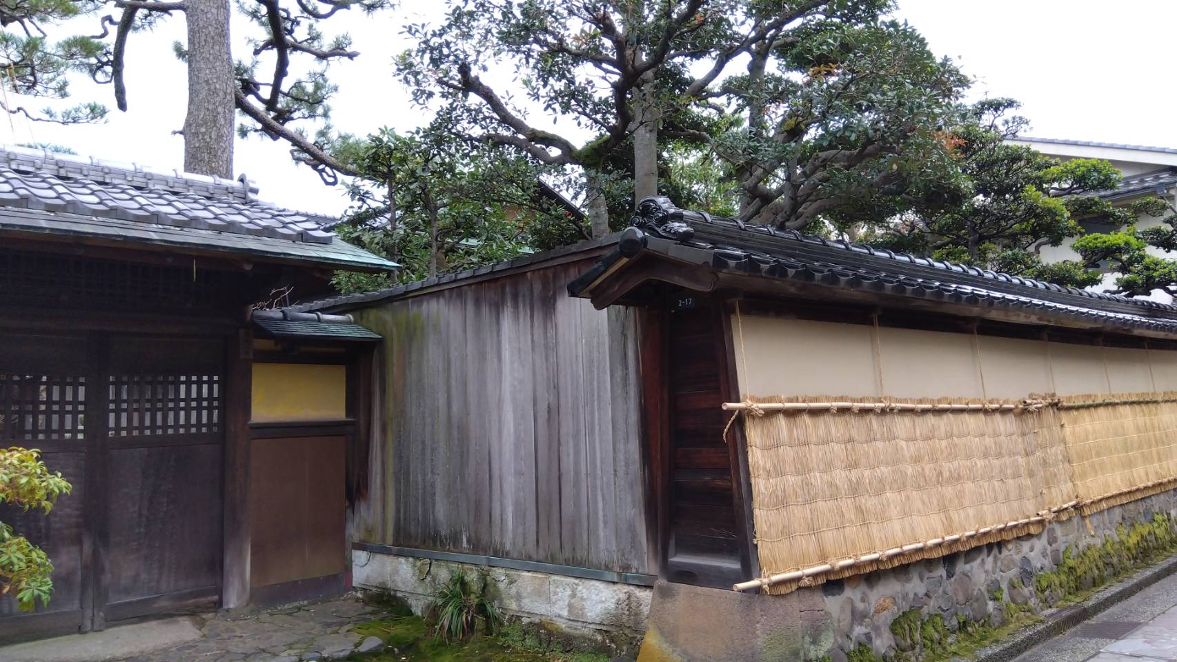 金沢のお香とアロマの香り専門店(石川県金沢市)・金沢観光地・金沢の観光スポット武家屋敷跡近く・人気でおすすめのお土産処-お香専門店のアロマ香房焚屋