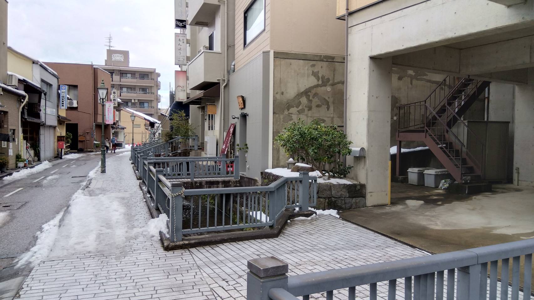 金沢のお香とアロマの香り専門店(石川県金沢市)・金沢観光地・金沢の観光スポット武家屋敷跡近く・人気でおすすめのお土産処-お香専門店のアロマ香房焚屋