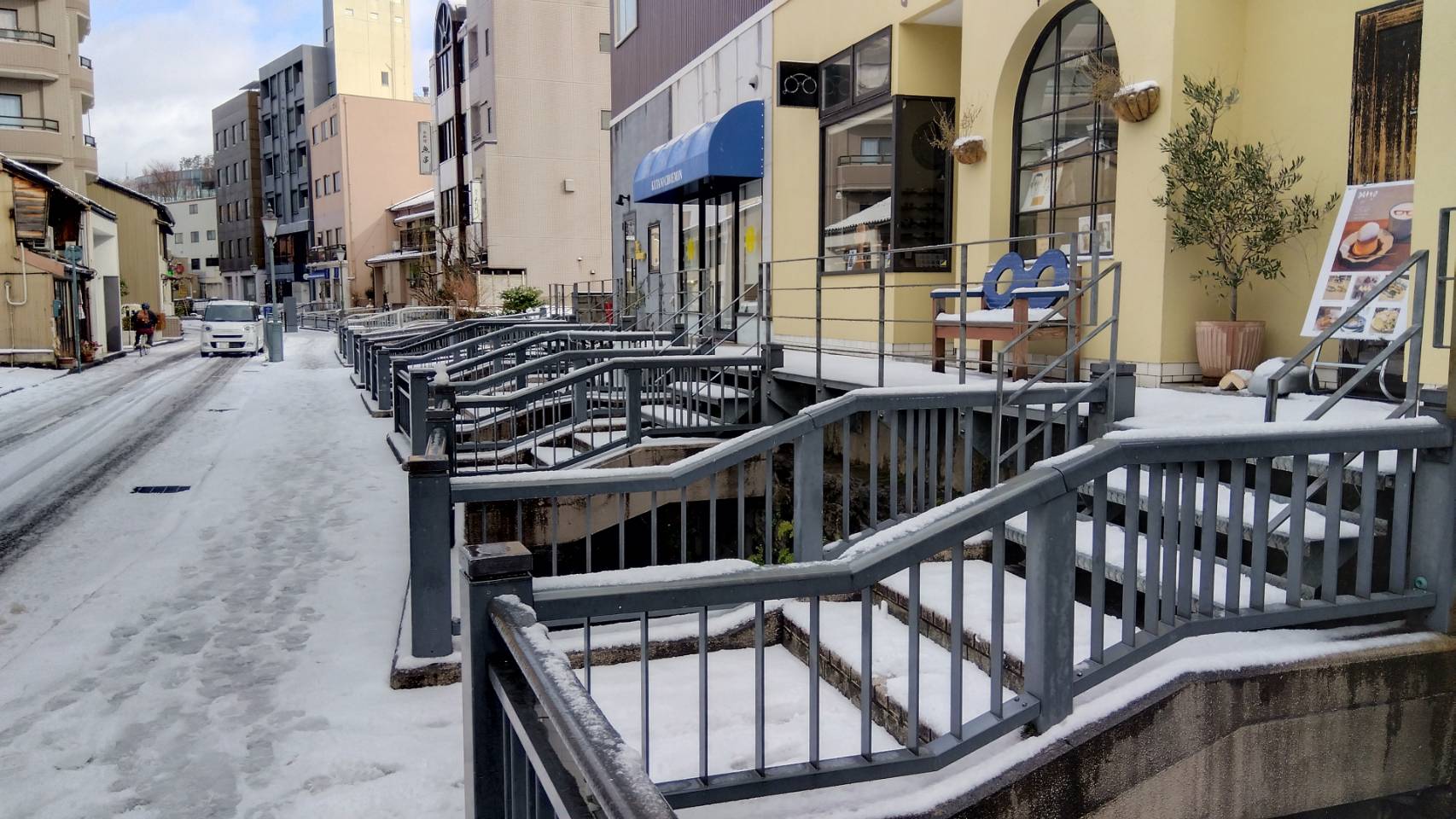 金沢のお香とアロマの香り専門店(石川県金沢市)・金沢観光地・金沢の観光スポット武家屋敷跡近く・人気でおすすめのお土産処-お香専門店のアロマ香房焚屋