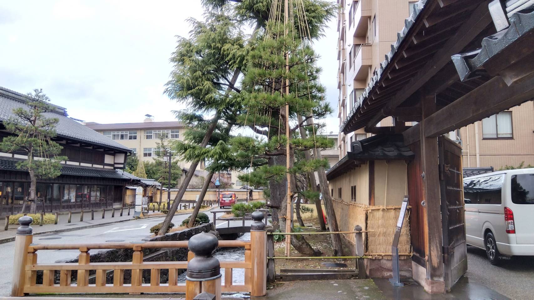 金沢のお香とアロマの香り専門店(石川県金沢市)・金沢観光地・金沢の観光スポット武家屋敷跡近く・人気でおすすめのお土産処-お香専門店のアロマ香房焚屋