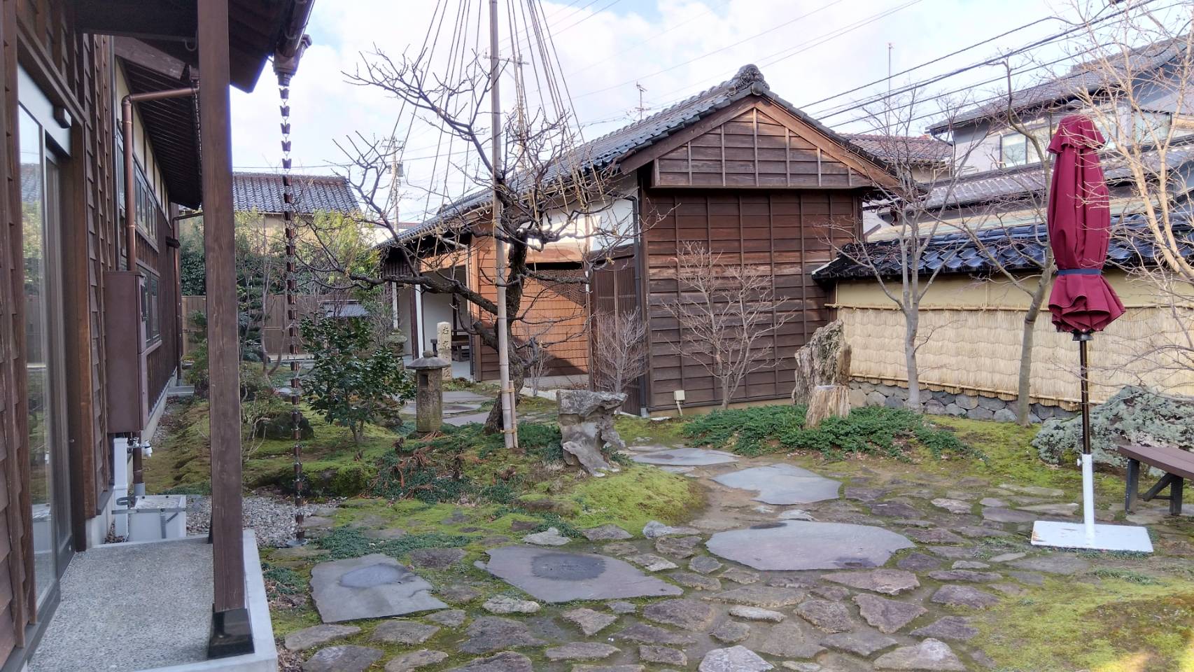 金沢のお香とアロマの香り専門店(石川県金沢市)・金沢観光地・金沢の観光スポット武家屋敷跡近く・人気でおすすめのお土産処-お香専門店のアロマ香房焚屋