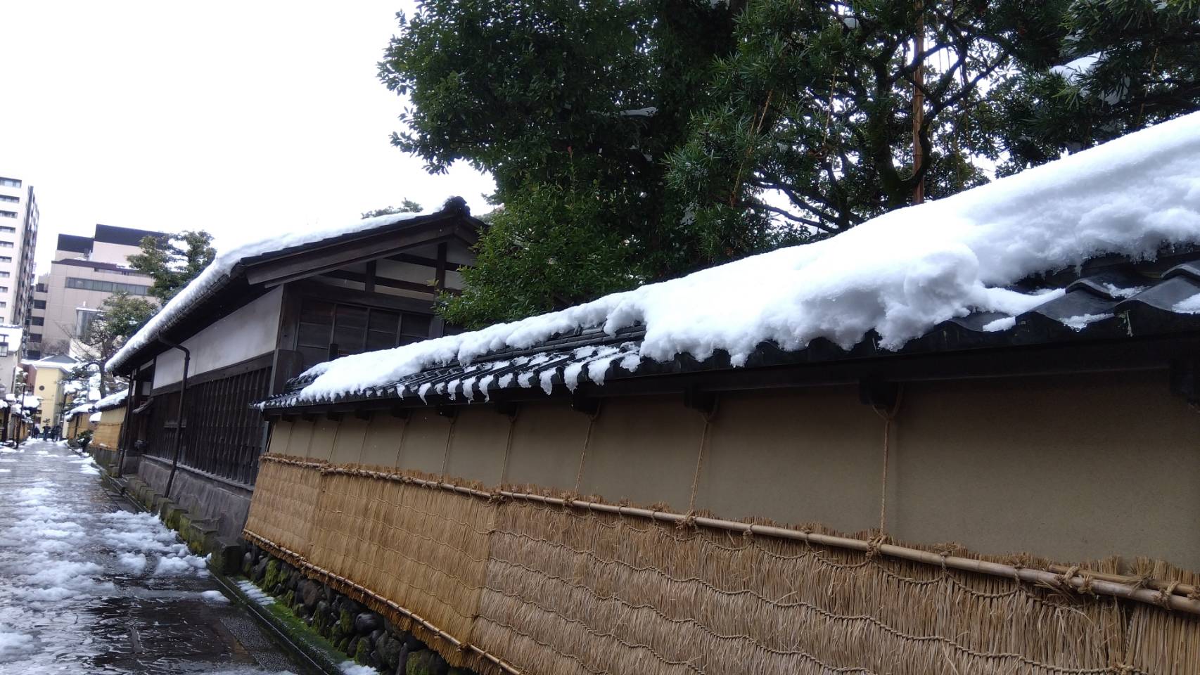 金沢のお香とアロマの香り専門店(石川県金沢市)・金沢観光地・金沢の観光スポット武家屋敷跡近く・人気でおすすめのお土産処-お香専門店のアロマ香房焚屋