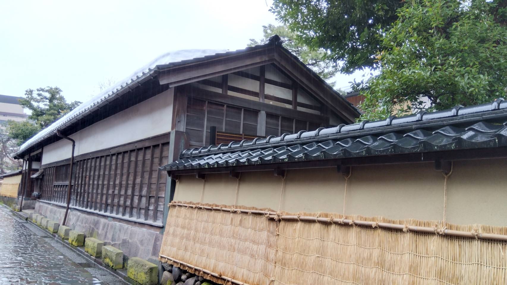 金沢のお香とアロマの香り専門店(石川県金沢市)・金沢観光地・金沢の観光スポット武家屋敷跡近く・人気でおすすめのお土産処-お香専門店のアロマ香房焚屋