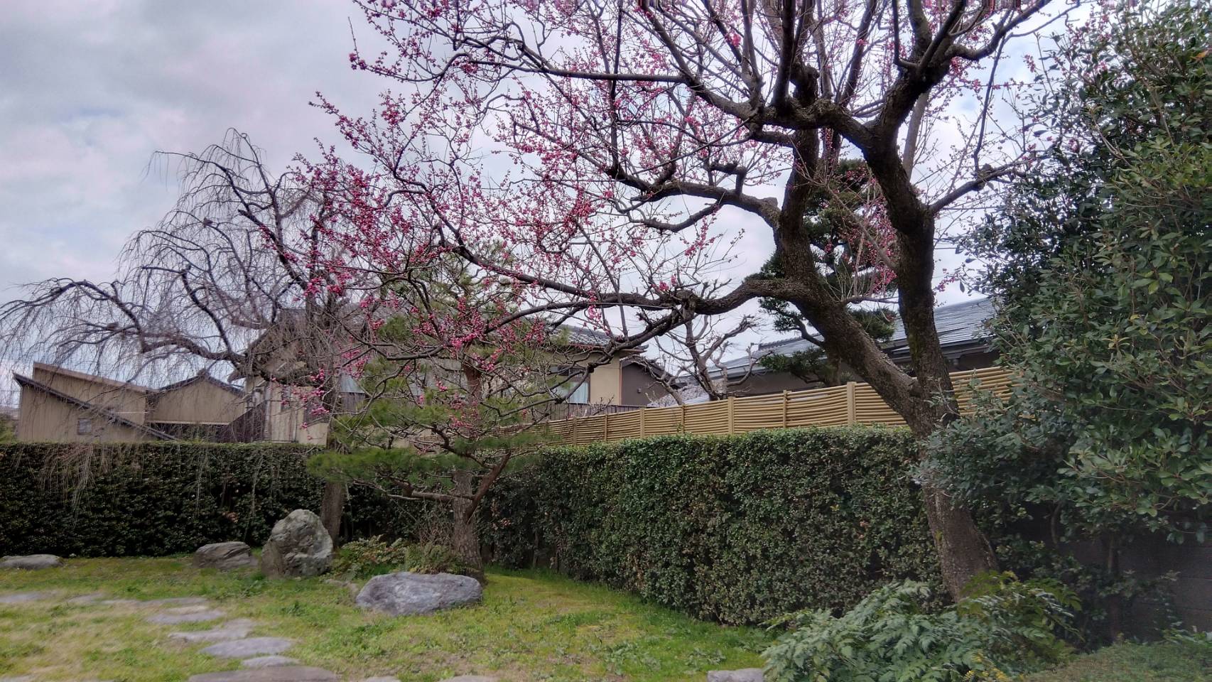 金沢のお香とアロマの香り専門店(石川県金沢市)・金沢観光地・金沢の観光スポット武家屋敷跡近く・人気でおすすめのお土産処-お香専門店のアロマ香房焚屋