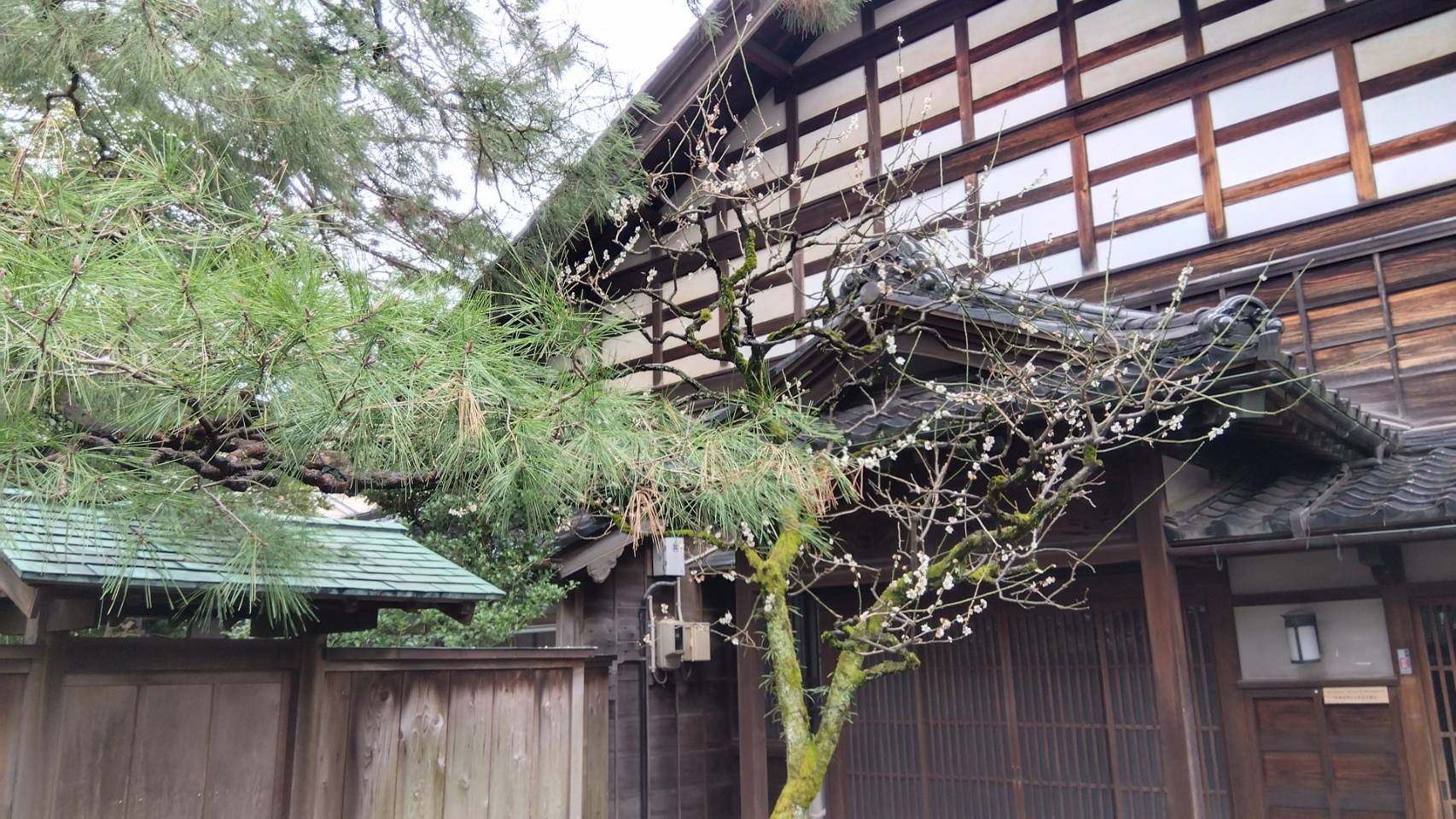 金沢のお香とアロマの香り専門店(石川県金沢市)・金沢観光地・金沢の観光スポット武家屋敷跡近く・人気でおすすめのお土産処-お香専門店のアロマ香房焚屋