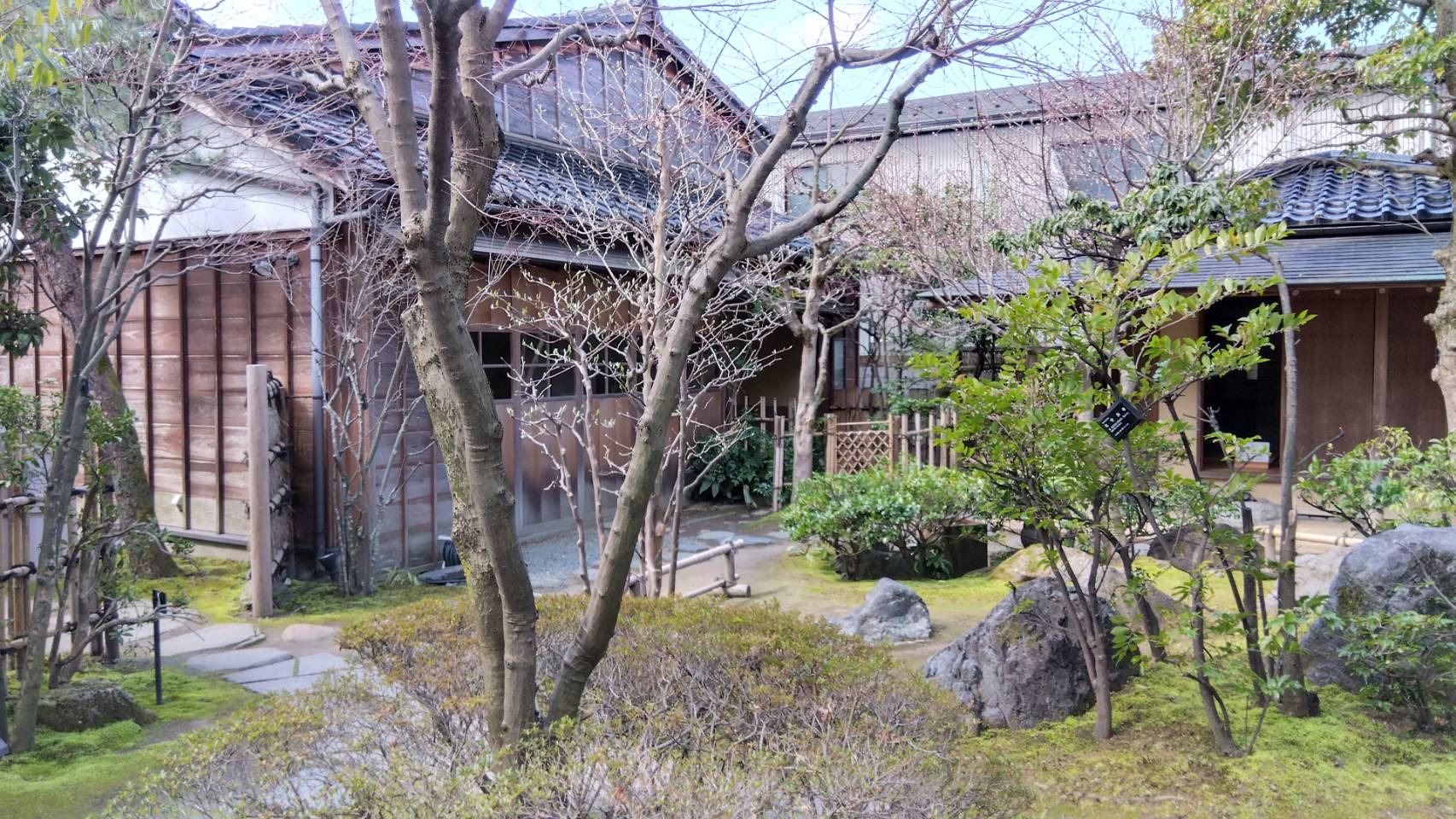 金沢のお香とアロマの香り専門店(石川県金沢市)・金沢観光地・金沢の観光スポット武家屋敷跡近く・人気でおすすめのお土産処-お香専門店のアロマ香房焚屋