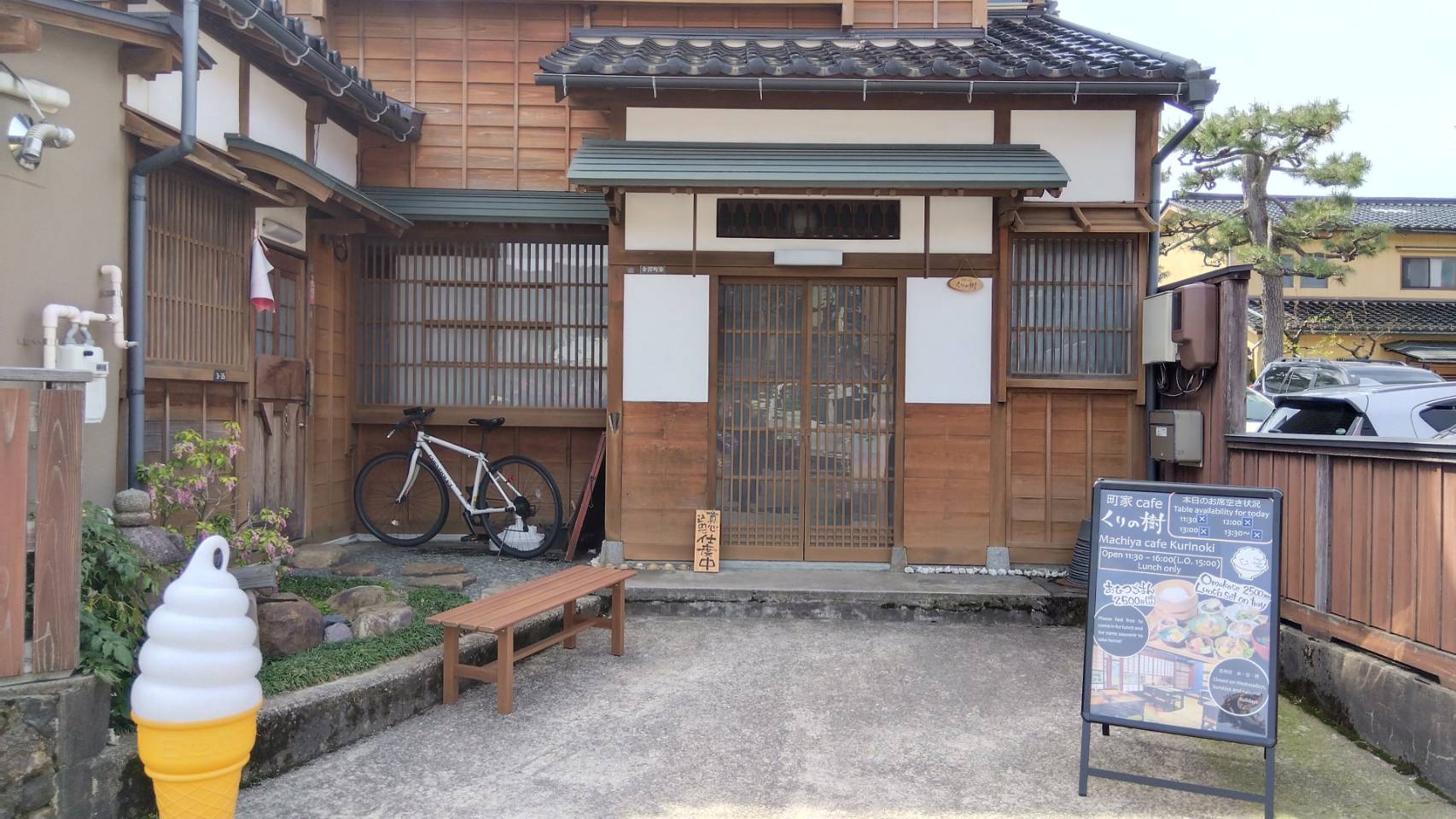 金沢のお香とアロマの香り専門店(石川県金沢市)・金沢観光地・金沢の観光スポット武家屋敷跡近く・人気でおすすめのお土産処-お香専門店のアロマ香房焚屋