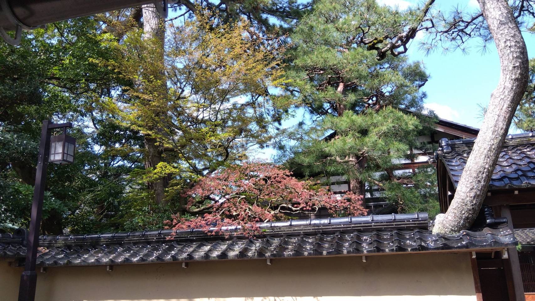 金沢のお香とアロマの香り専門店(石川県金沢市)・金沢観光地・金沢の観光スポット武家屋敷跡近く・人気でおすすめのお土産処-お香専門店のアロマ香房焚屋