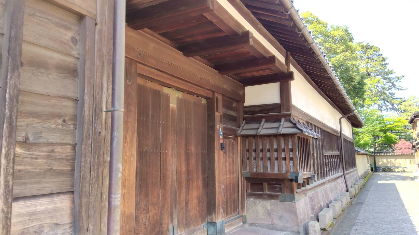 金沢のお香とアロマの香り専門店(石川県金沢市)・金沢観光地・金沢の観光スポット武家屋敷跡近く・人気でおすすめのお土産処-お香専門店のアロマ香房焚屋