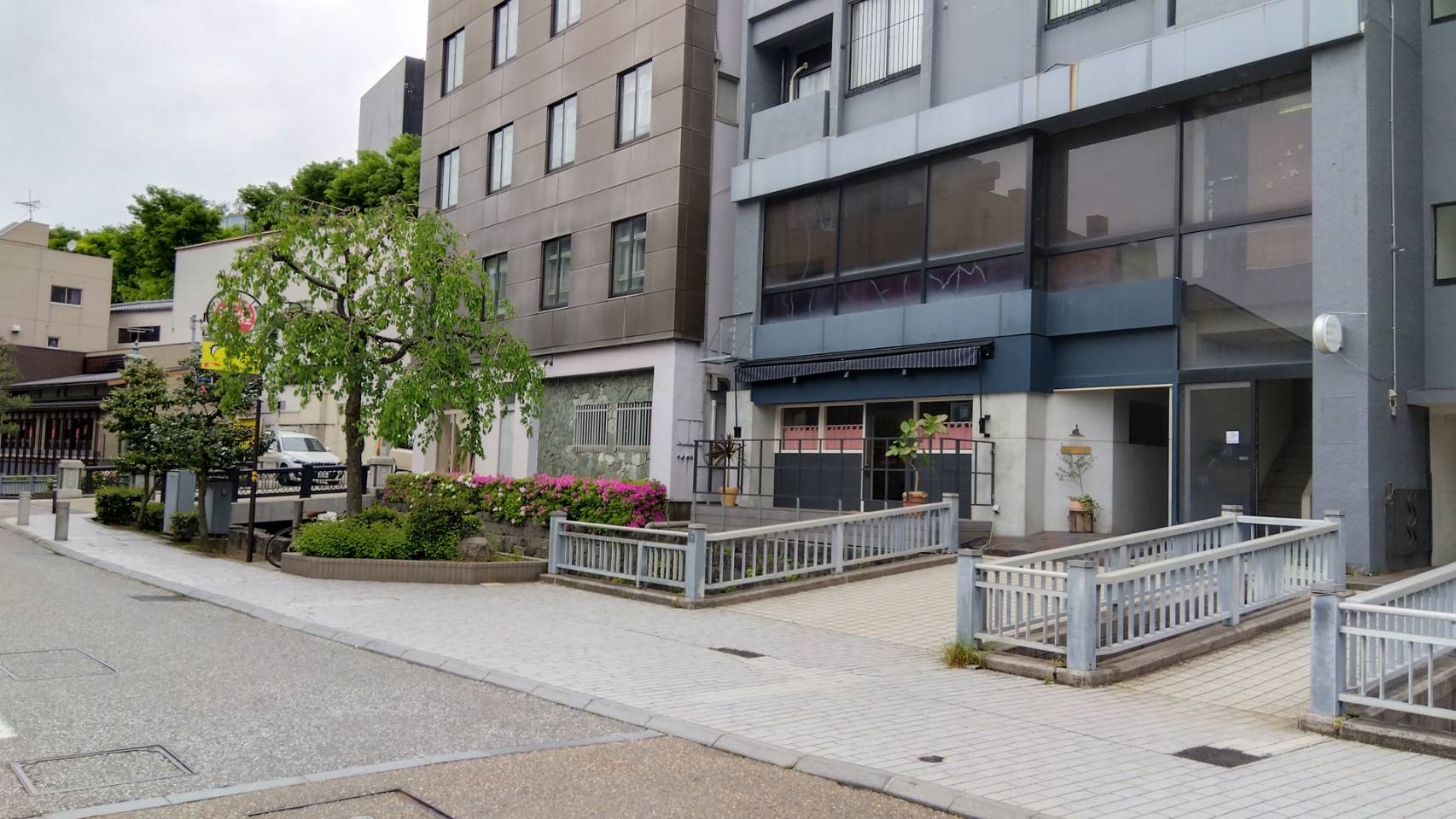 金沢のお香とアロマの香り専門店(石川県金沢市)・金沢観光地・金沢の観光スポット武家屋敷跡近く・人気でおすすめのお土産処-お香専門店のアロマ香房焚屋