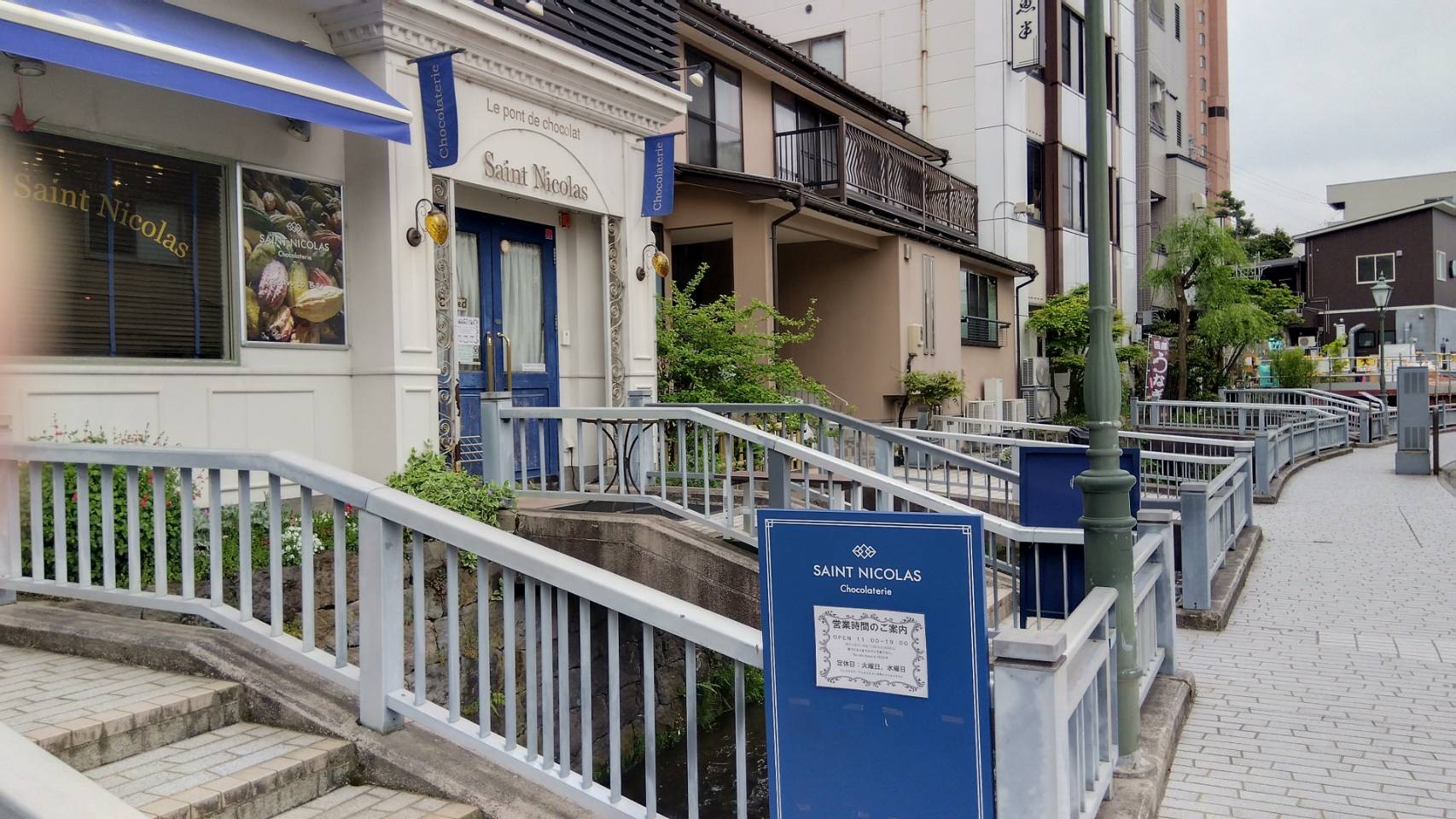 金沢のお香とアロマの香り専門店(石川県金沢市)・金沢観光地・金沢の観光スポット武家屋敷跡近く・人気でおすすめのお土産処-お香専門店のアロマ香房焚屋