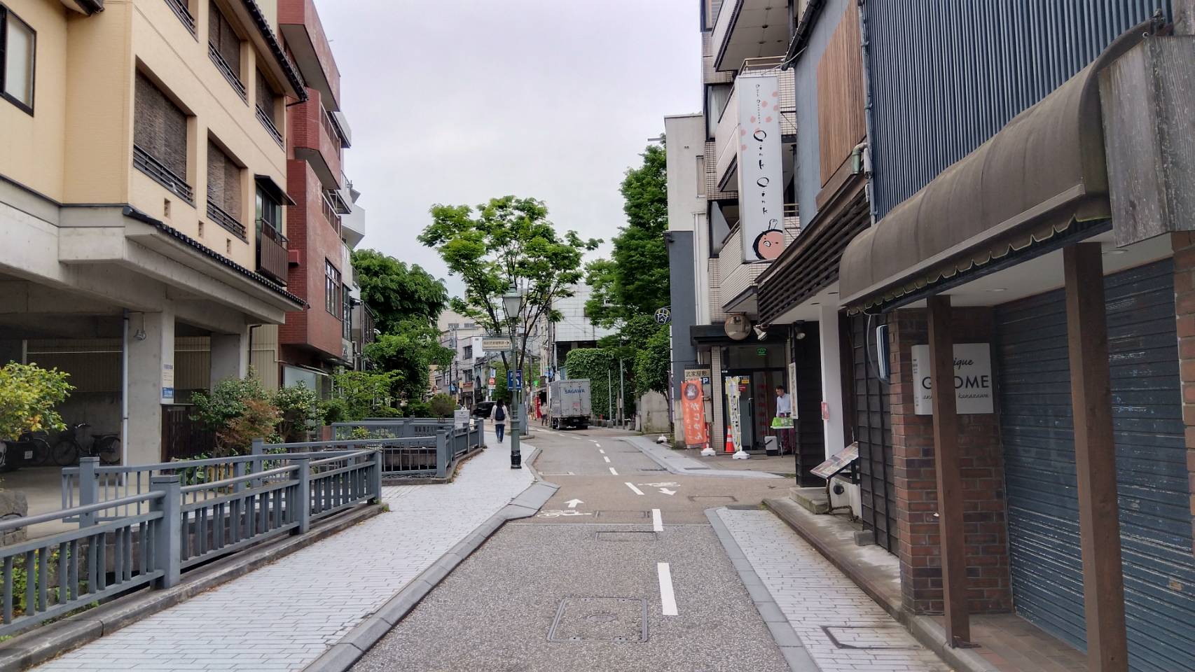 金沢のお香とアロマの香り専門店(石川県金沢市)・金沢観光地・金沢の観光スポット武家屋敷跡近く・人気でおすすめのお土産処-お香専門店のアロマ香房焚屋