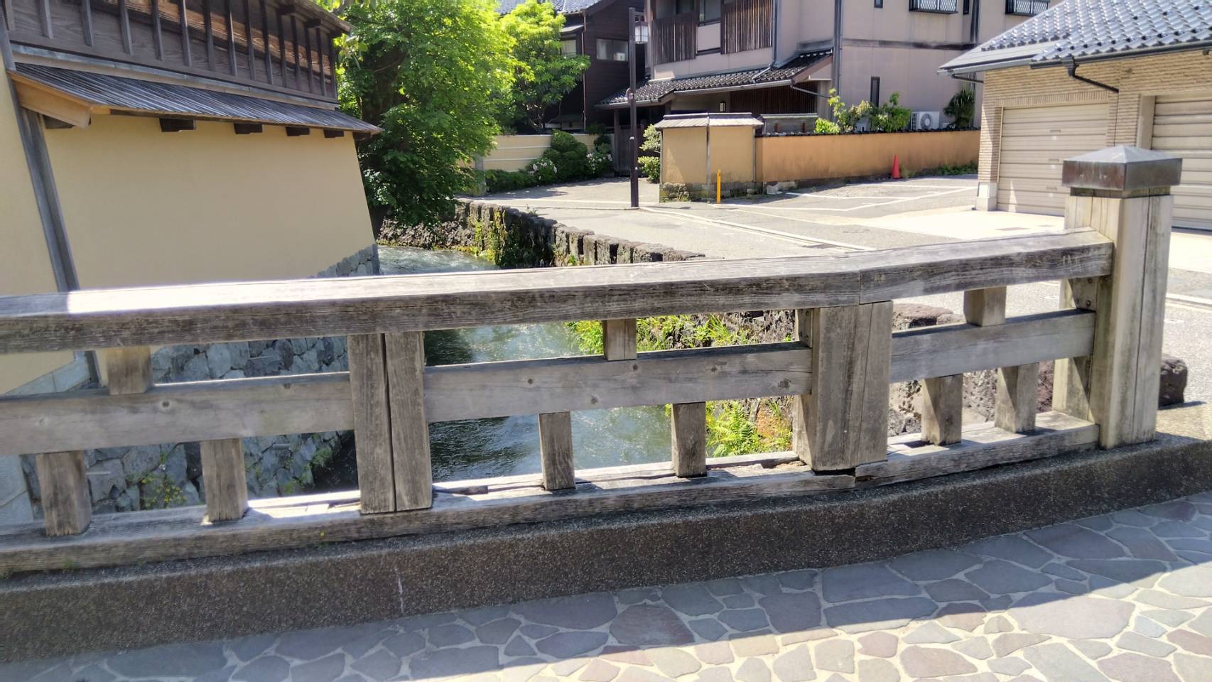 金沢のお香とアロマの香り専門店(石川県金沢市)・金沢観光地・金沢の観光スポット武家屋敷跡近く・人気でおすすめのお土産処-お香専門店のアロマ香房焚屋