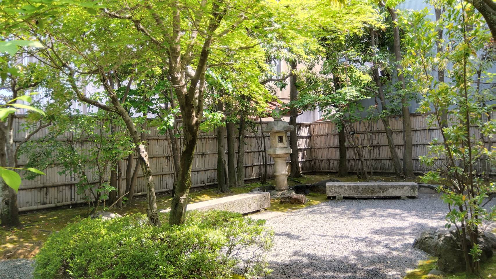 金沢のお香とアロマの香り専門店(石川県金沢市)・金沢観光地・金沢の観光スポット武家屋敷跡近く・人気でおすすめのお土産処-お香専門店のアロマ香房焚屋