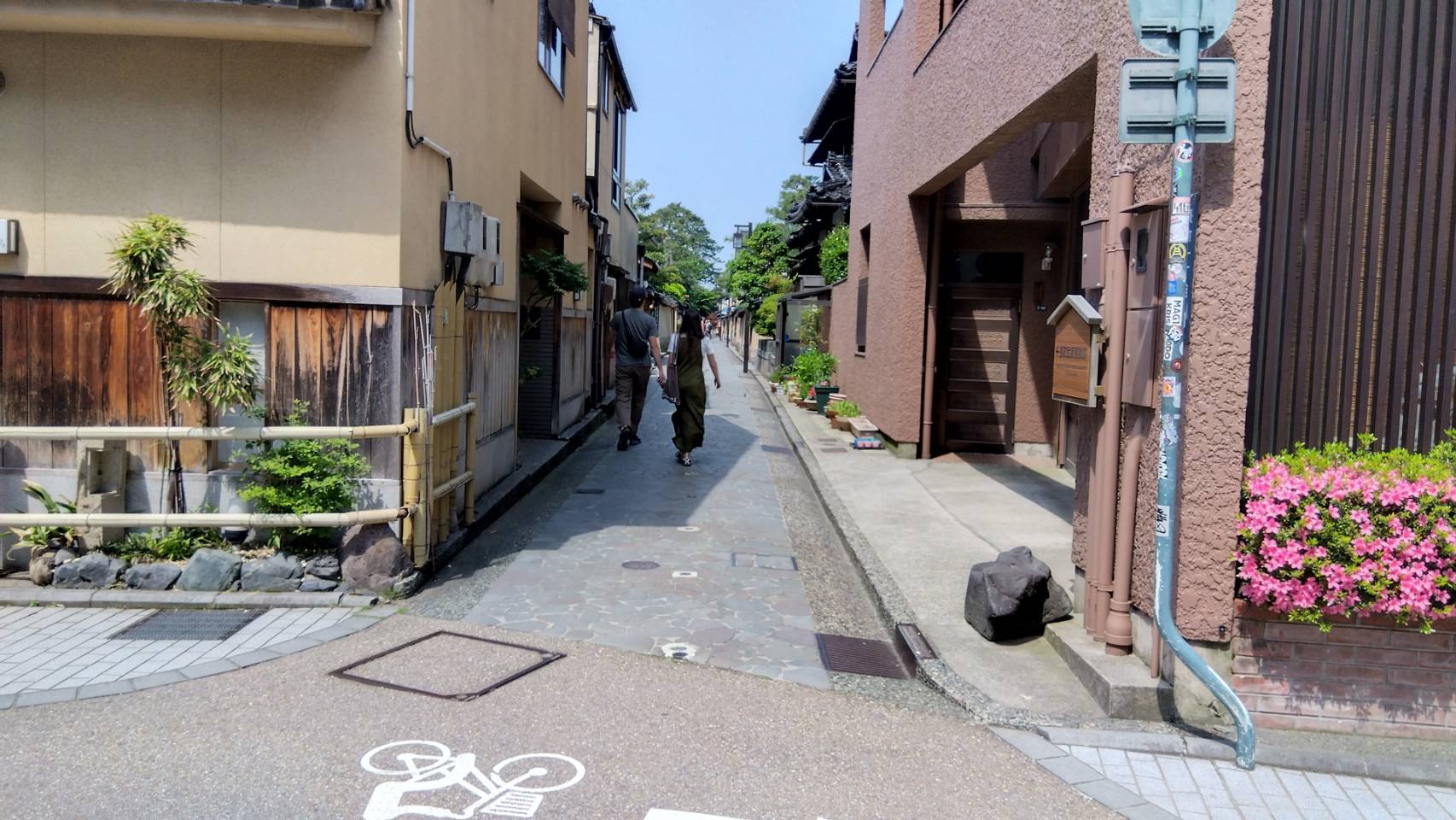 金沢のお香とアロマの香り専門店(石川県金沢市)・金沢観光地・金沢の観光スポット武家屋敷跡近く・人気でおすすめのお土産処-お香専門店のアロマ香房焚屋