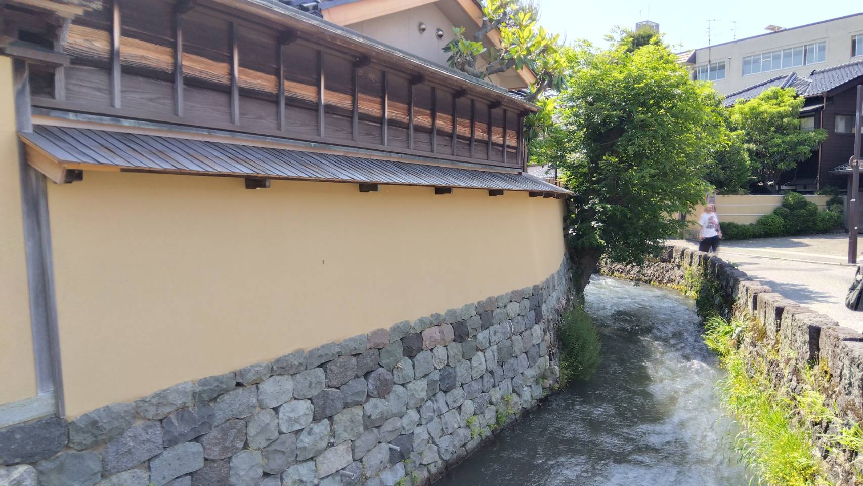 金沢のお香とアロマの香り専門店(石川県金沢市)・金沢観光地・金沢の観光スポット武家屋敷跡近く・人気でおすすめのお土産処-お香専門店のアロマ香房焚屋