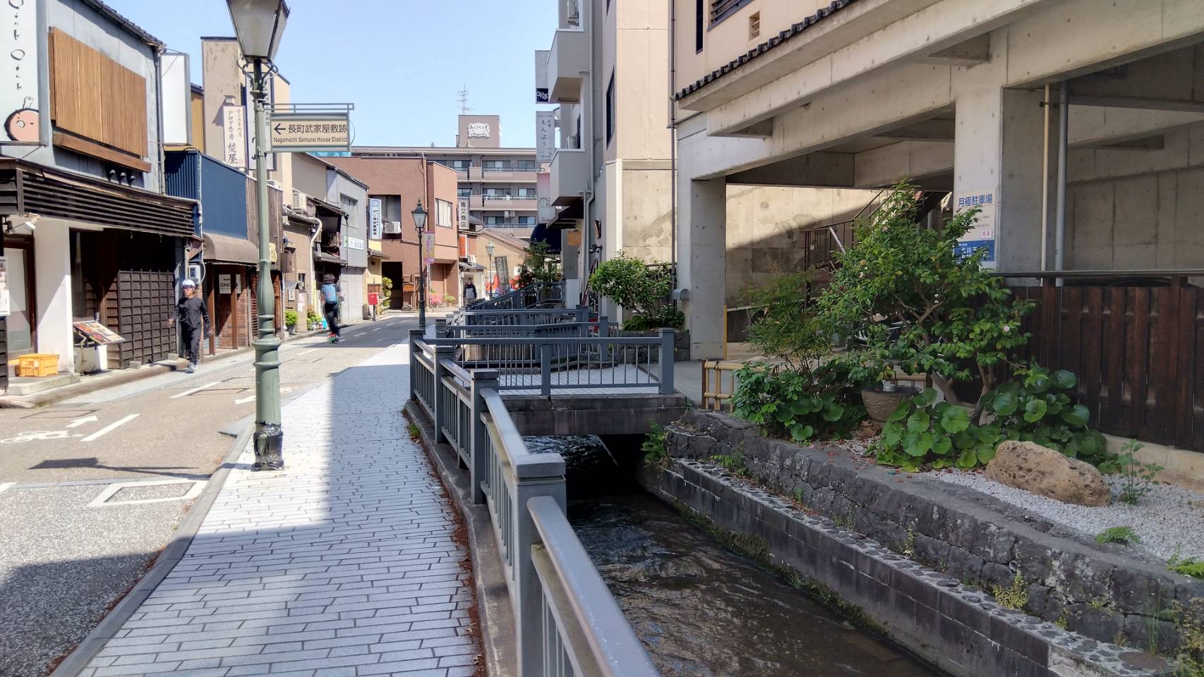 金沢のお香とアロマの香り専門店(石川県金沢市)・金沢観光地・金沢の観光スポット武家屋敷跡近く・人気でおすすめのお土産処-お香専門店のアロマ香房焚屋