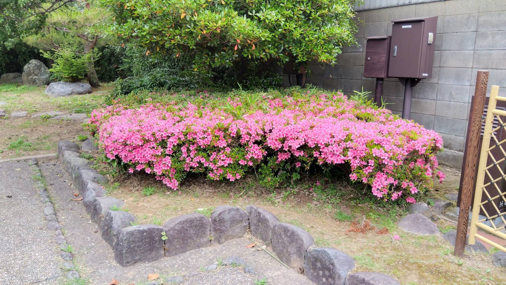 金沢のお香とアロマの香り専門店(石川県金沢市)・金沢観光地・金沢の観光スポット武家屋敷跡近く・人気でおすすめのお土産処-お香専門店のアロマ香房焚屋