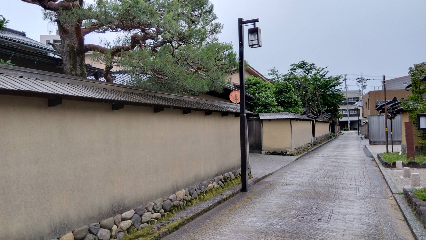 金沢のお香とアロマの香り専門店(石川県金沢市)・金沢観光地・金沢の観光スポット武家屋敷跡近く・人気でおすすめのお土産処-お香専門店のアロマ香房焚屋