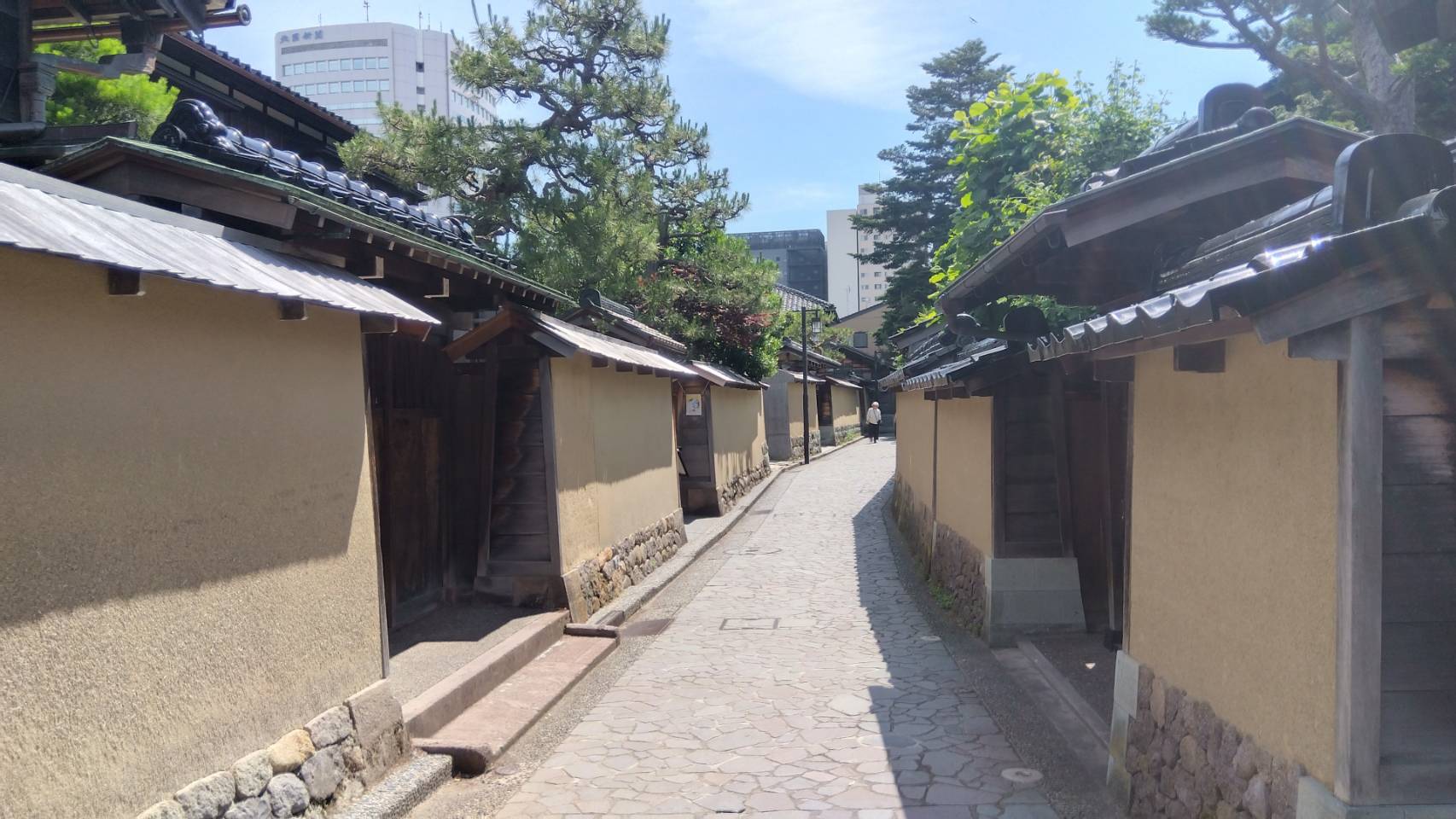 金沢のお香とアロマの香り専門店(石川県金沢市)・金沢観光地・金沢の観光スポット武家屋敷跡近く・人気でおすすめのお土産処-お香専門店のアロマ香房焚屋