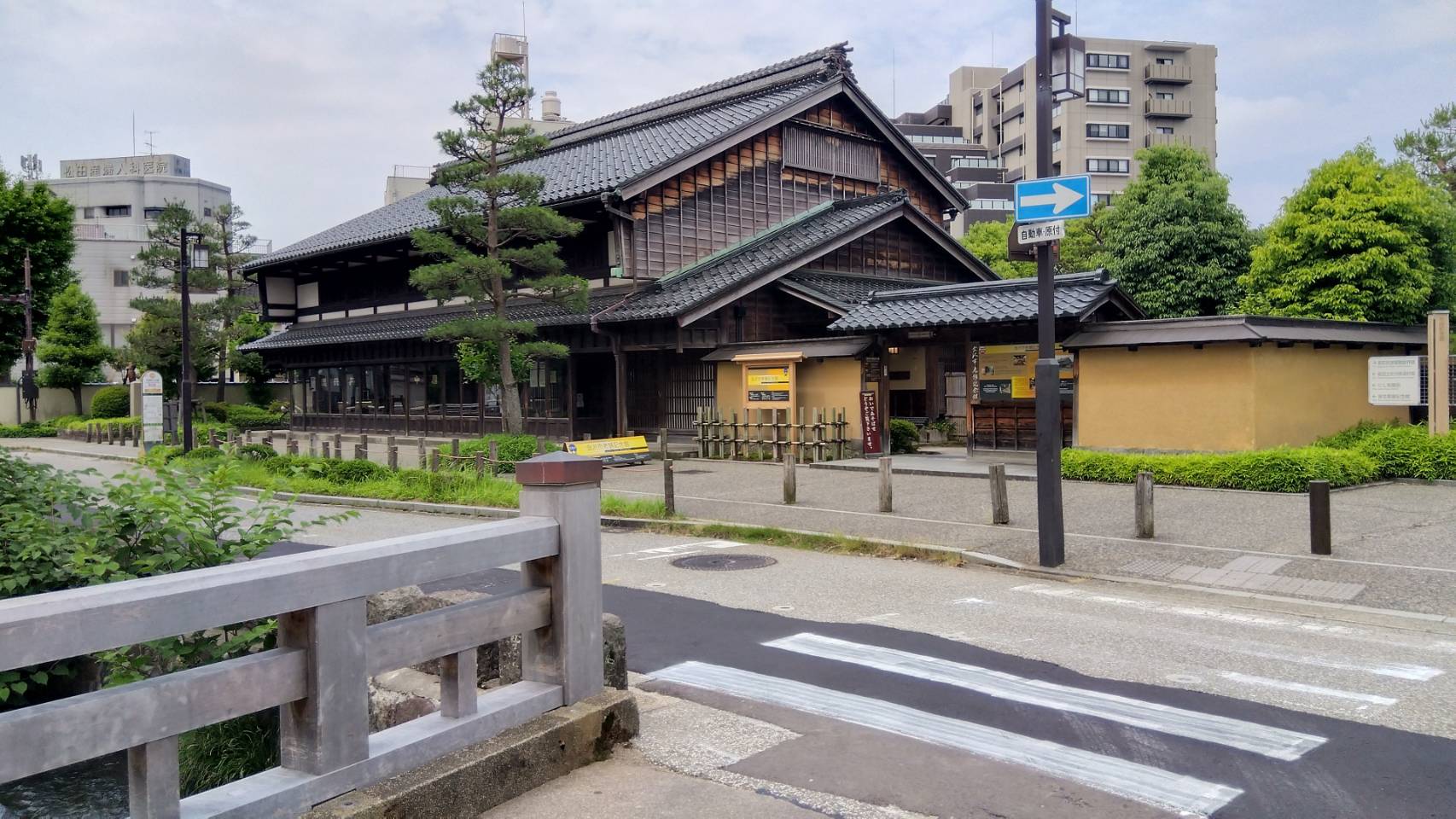 金沢のお香とアロマの香り専門店(石川県金沢市)・金沢観光地・金沢の観光スポット武家屋敷跡近く・人気でおすすめのお土産処-お香専門店のアロマ香房焚屋