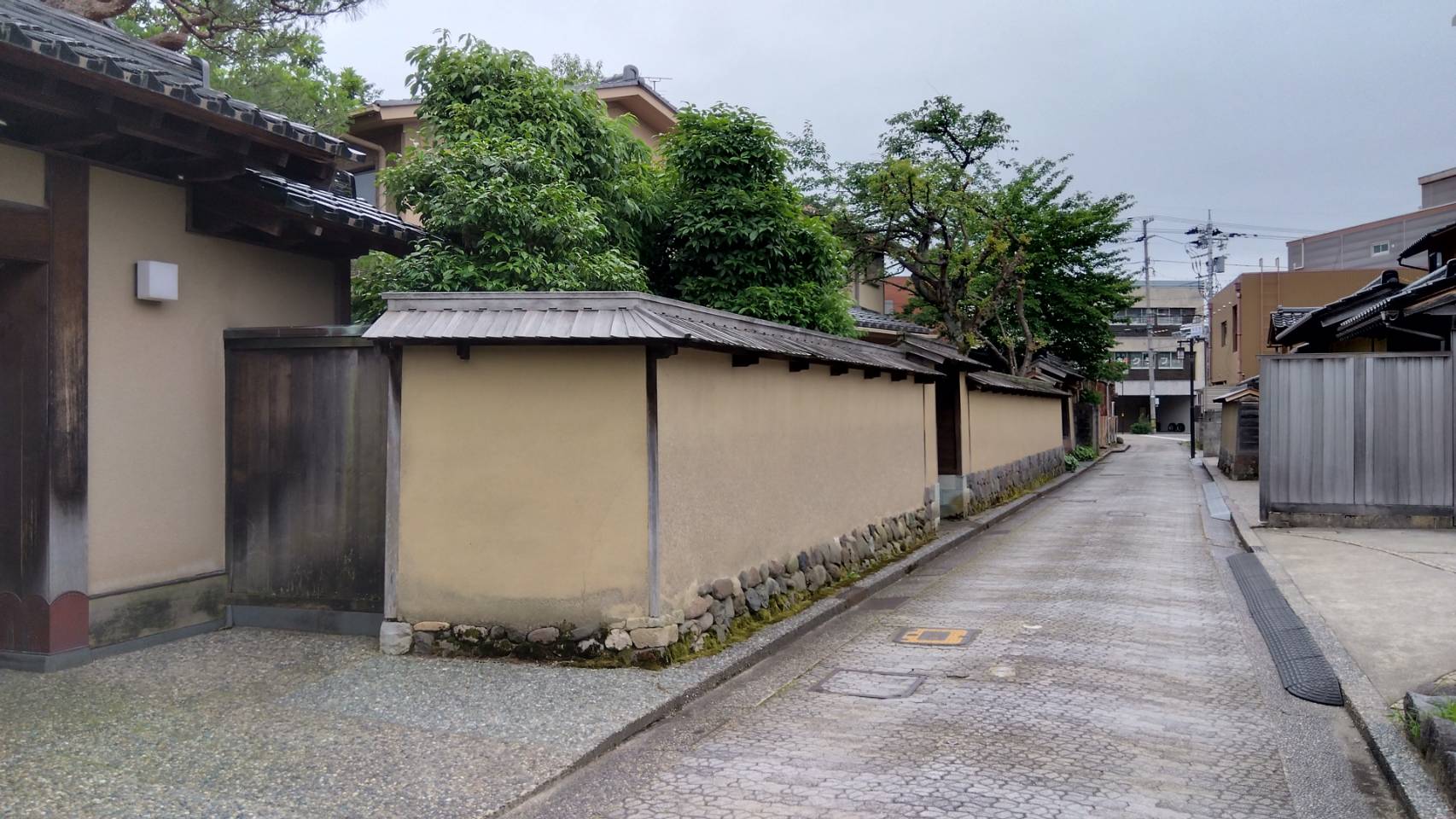 金沢のお香とアロマの香り専門店(石川県金沢市)・金沢観光地・金沢の観光スポット武家屋敷跡近く・人気でおすすめのお土産処-お香専門店のアロマ香房焚屋