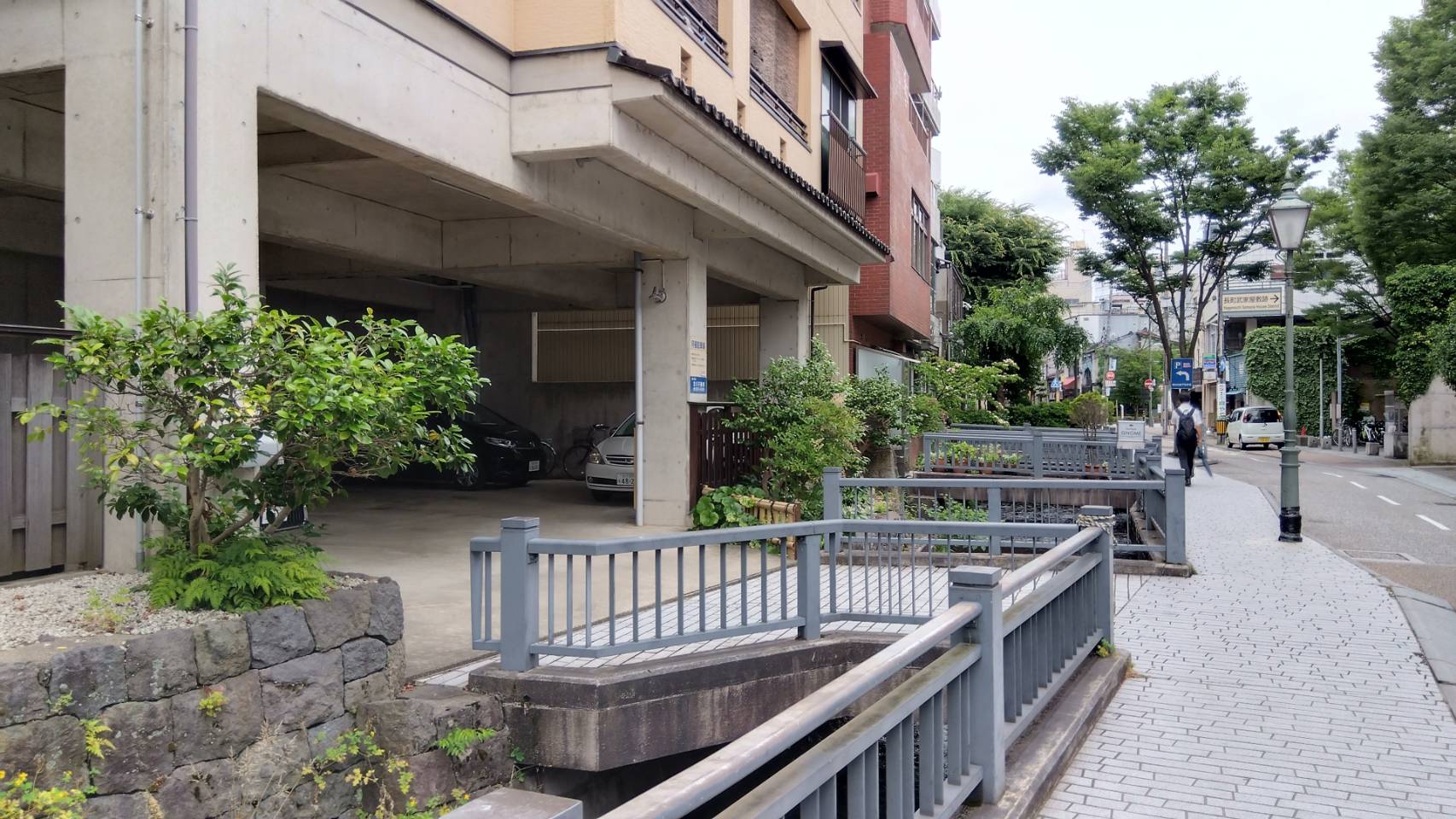 金沢のお香とアロマの香り専門店(石川県金沢市)・金沢観光地・金沢の観光スポット武家屋敷跡近く・人気でおすすめのお土産処-お香専門店のアロマ香房焚屋