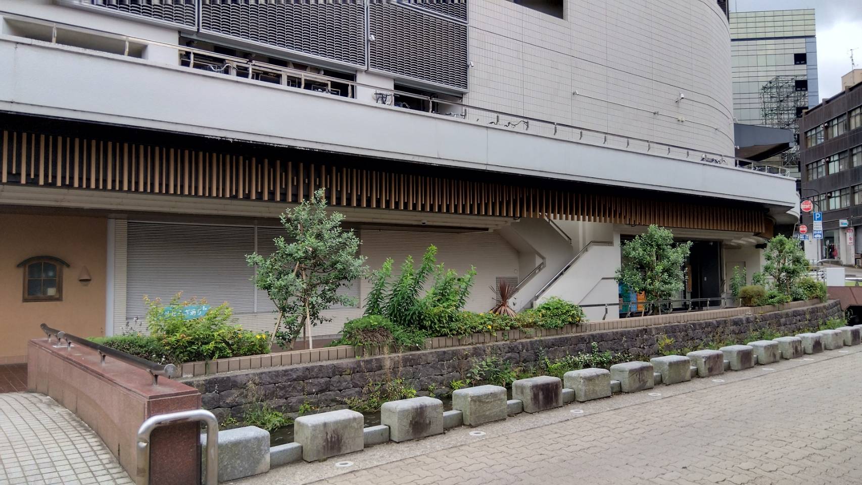 金沢のお香とアロマの香り専門店(石川県金沢市)・金沢観光地・金沢の観光スポット武家屋敷跡近く・人気でおすすめのお土産処-お香専門店のアロマ香房焚屋