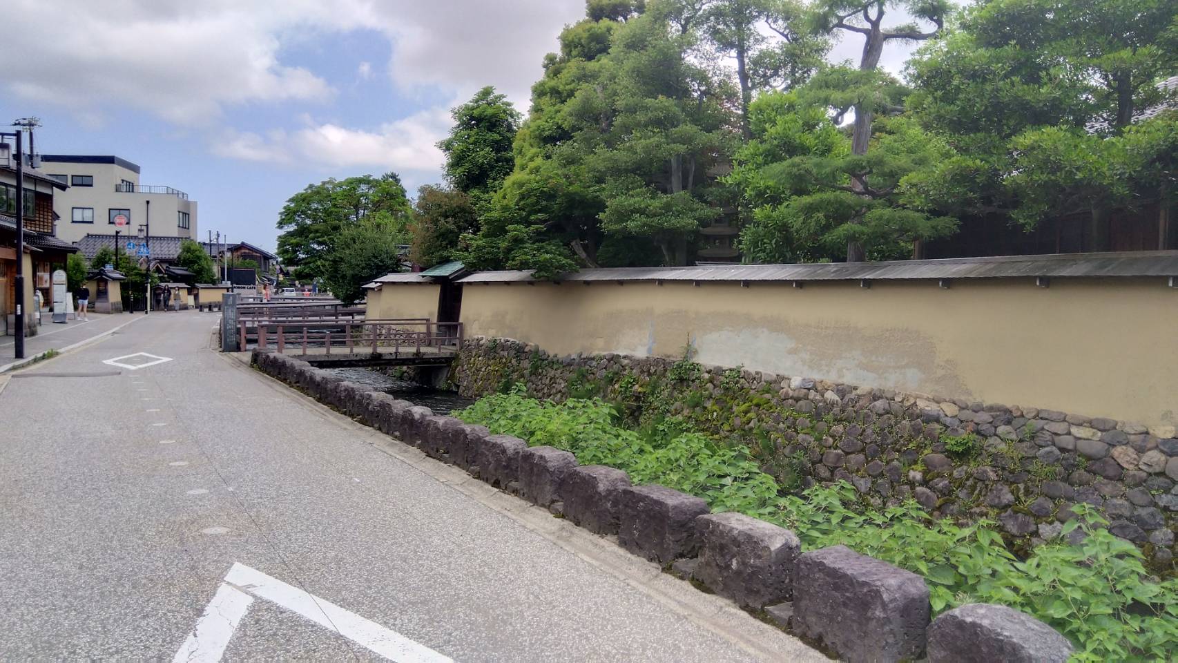 金沢のお香とアロマの香り専門店(石川県金沢市)・金沢観光地・金沢の観光スポット武家屋敷跡近く・人気でおすすめのお土産処-お香専門店のアロマ香房焚屋
