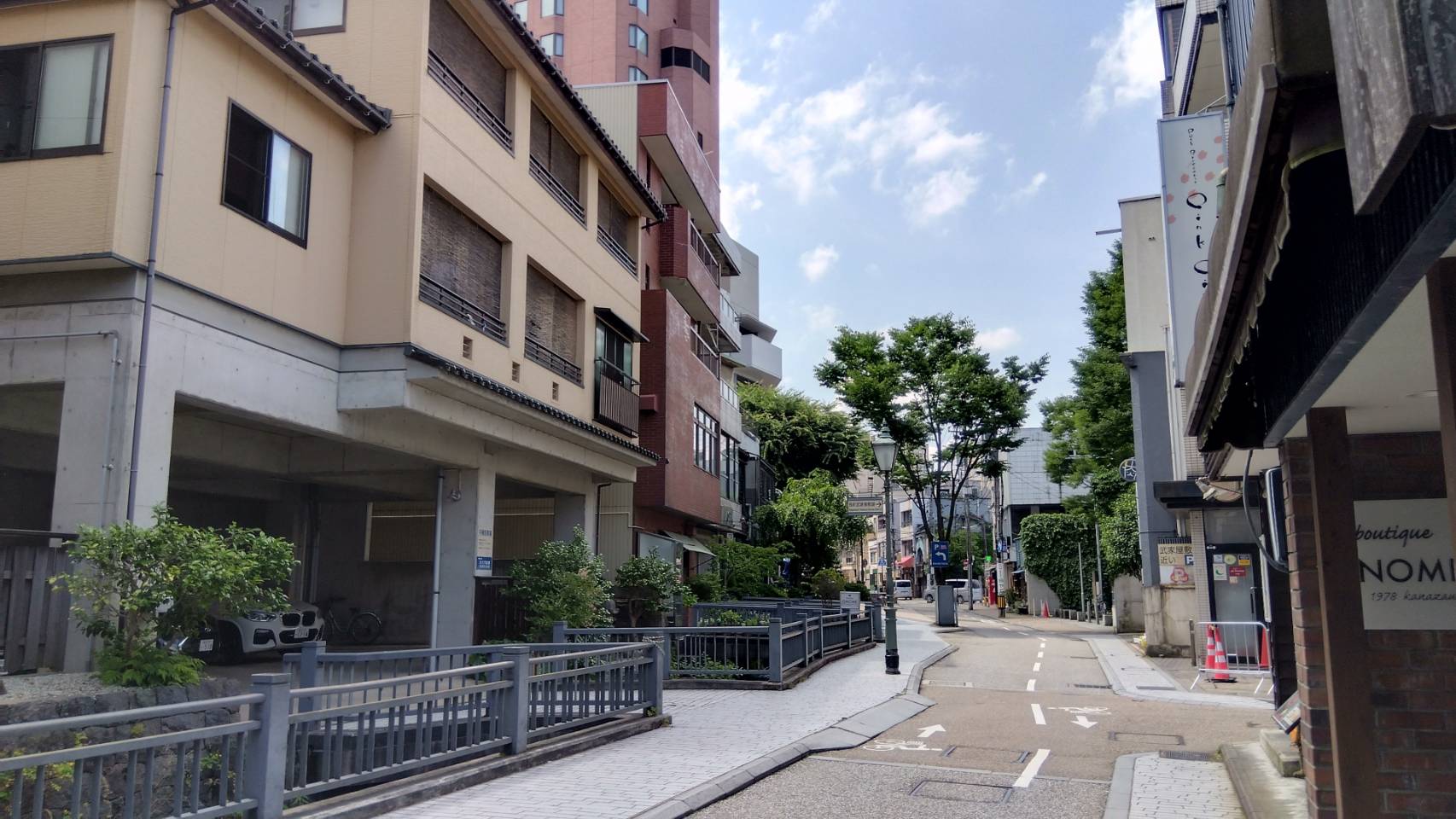 金沢のお香とアロマの香り専門店(石川県金沢市)・金沢観光地・金沢の観光スポット武家屋敷跡近く・人気でおすすめのお土産処-お香専門店のアロマ香房焚屋