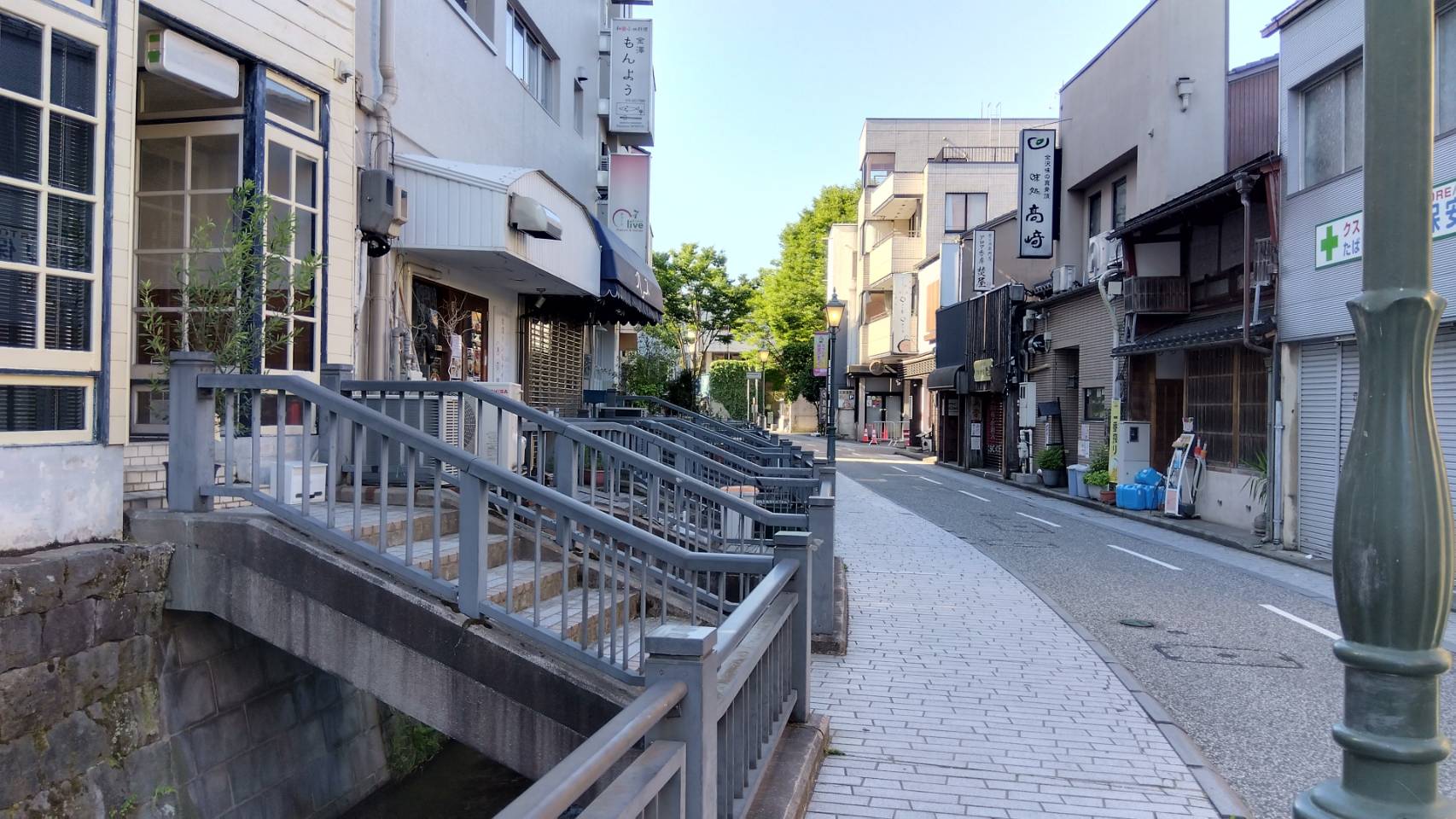 金沢のお香とアロマの香り専門店(石川県金沢市)・金沢観光地・金沢の観光スポット武家屋敷跡近く・人気でおすすめのお土産処-お香専門店のアロマ香房焚屋