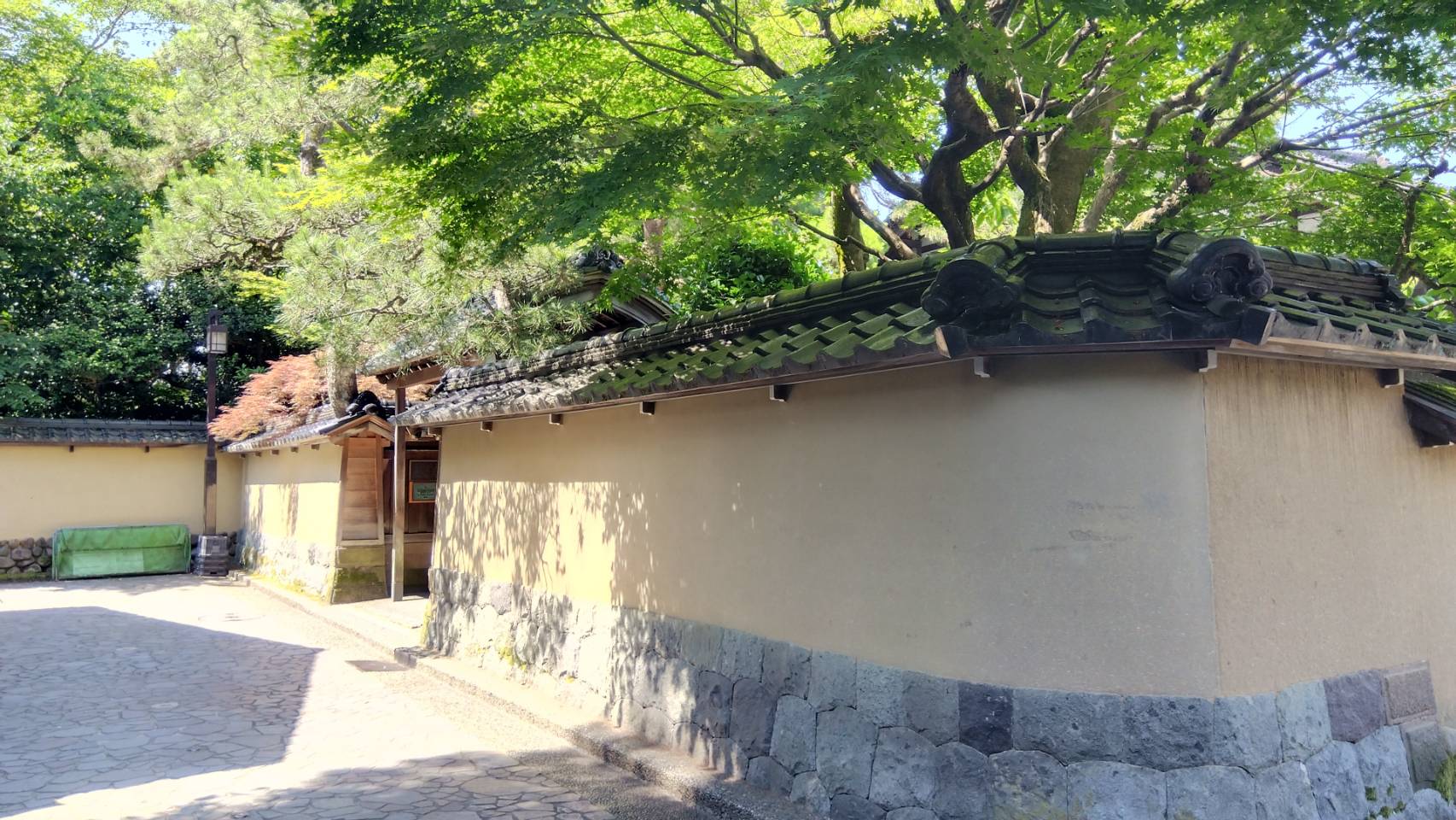 金沢のお香とアロマの香り専門店(石川県金沢市)・金沢観光地・金沢の観光スポット武家屋敷跡近く・人気でおすすめのお土産処-お香専門店のアロマ香房焚屋