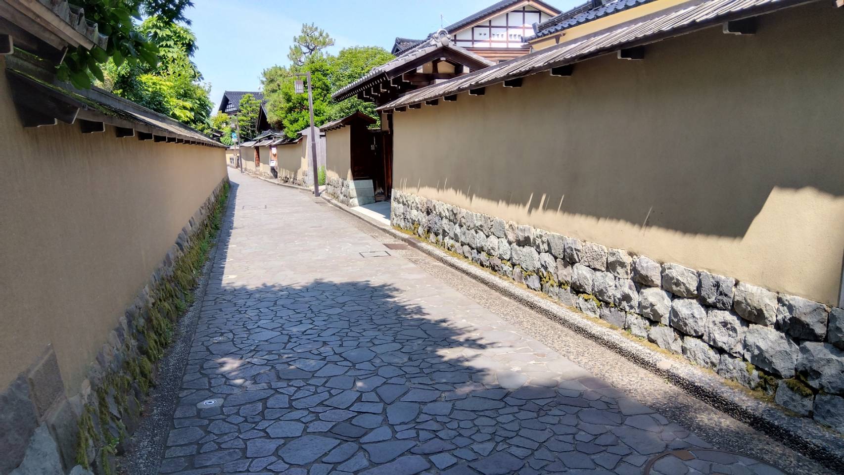 金沢のお香とアロマの香り専門店(石川県金沢市)・金沢観光地・金沢の観光スポット武家屋敷跡近く・人気でおすすめのお土産処-お香専門店のアロマ香房焚屋