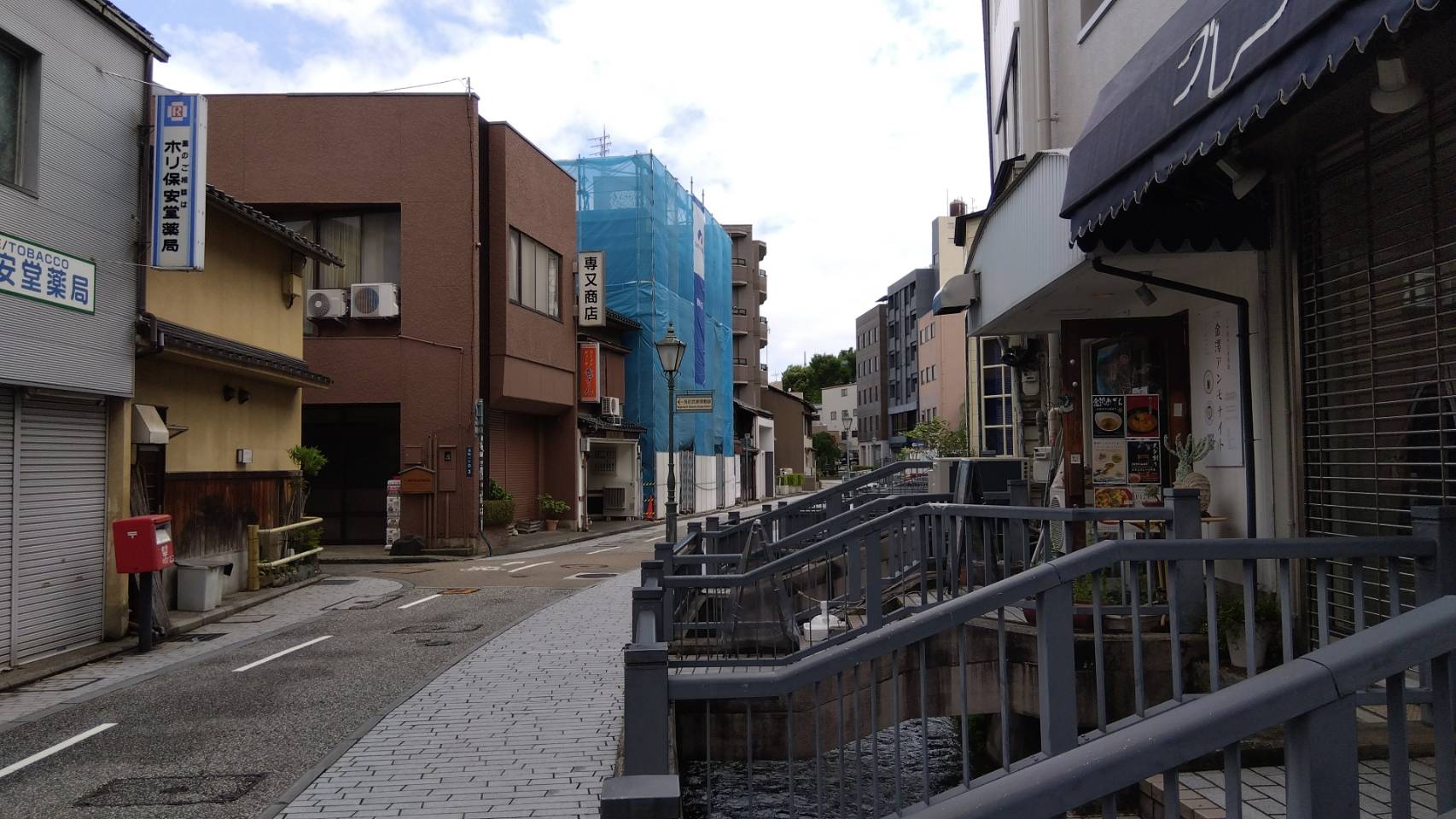 金沢のお香とアロマの香り専門店(石川県金沢市)・金沢観光地・金沢の観光スポット武家屋敷跡近く・人気でおすすめのお土産処-お香専門店のアロマ香房焚屋