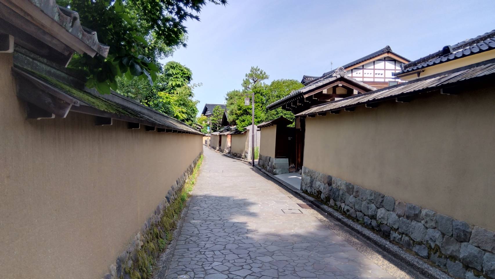 金沢のお香とアロマの香り専門店(石川県金沢市)・金沢観光地・金沢の観光スポット武家屋敷跡近く・人気でおすすめのお土産処-お香専門店のアロマ香房焚屋