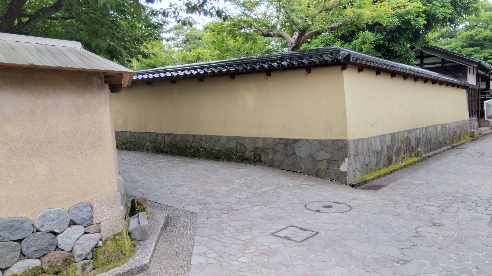 金沢のお香とアロマの香り専門店(石川県金沢市)・金沢観光地・金沢の観光スポット武家屋敷跡近く・人気でおすすめのお土産処-お香専門店のアロマ香房焚屋