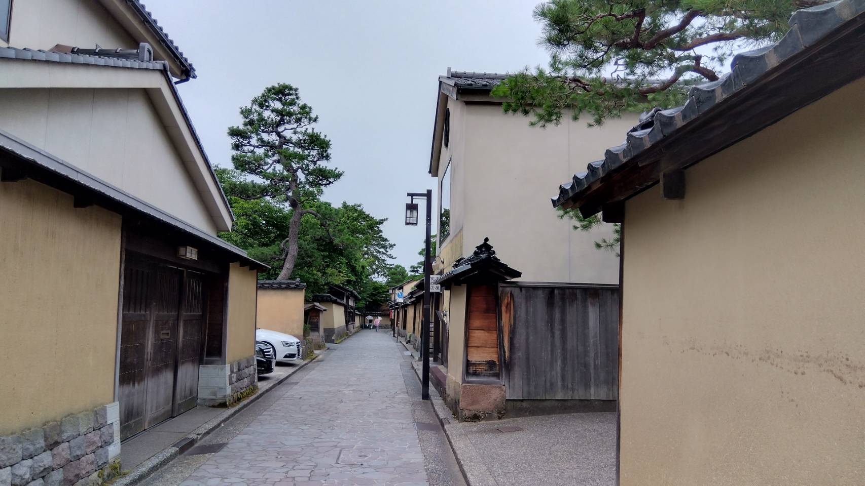 金沢のお香とアロマの香り専門店(石川県金沢市)・金沢観光地・金沢の観光スポット武家屋敷跡近く・人気でおすすめのお土産処-お香専門店のアロマ香房焚屋