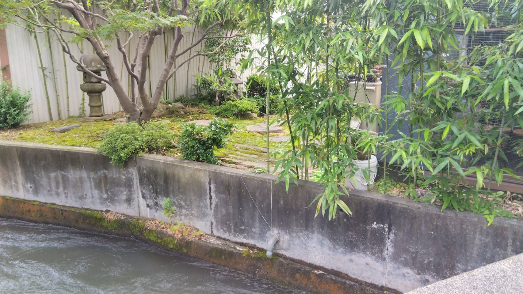 金沢のお香とアロマの香り専門店(石川県金沢市)・金沢観光地・金沢の観光スポット武家屋敷跡近く・人気でおすすめのお土産処-お香専門店のアロマ香房焚屋