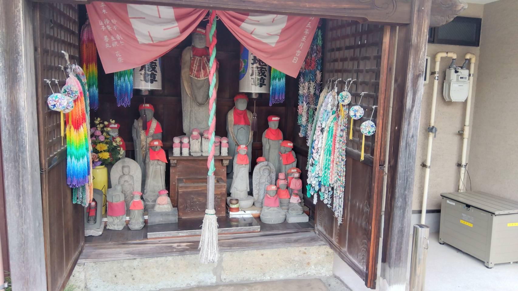 金沢のお香とアロマの香り専門店(石川県金沢市)・金沢観光地・金沢の観光スポット武家屋敷跡近く・人気でおすすめのお土産処-お香専門店のアロマ香房焚屋