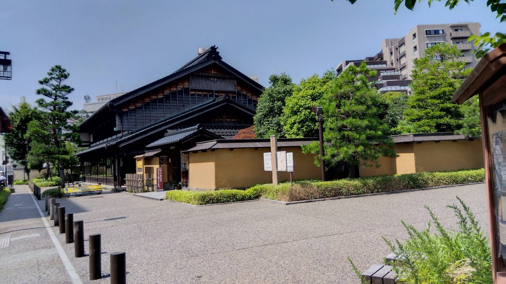 金沢のお香とアロマの香り専門店(石川県金沢市)・金沢観光地・金沢の観光スポット武家屋敷跡近く・人気でおすすめのお土産処-お香専門店のアロマ香房焚屋