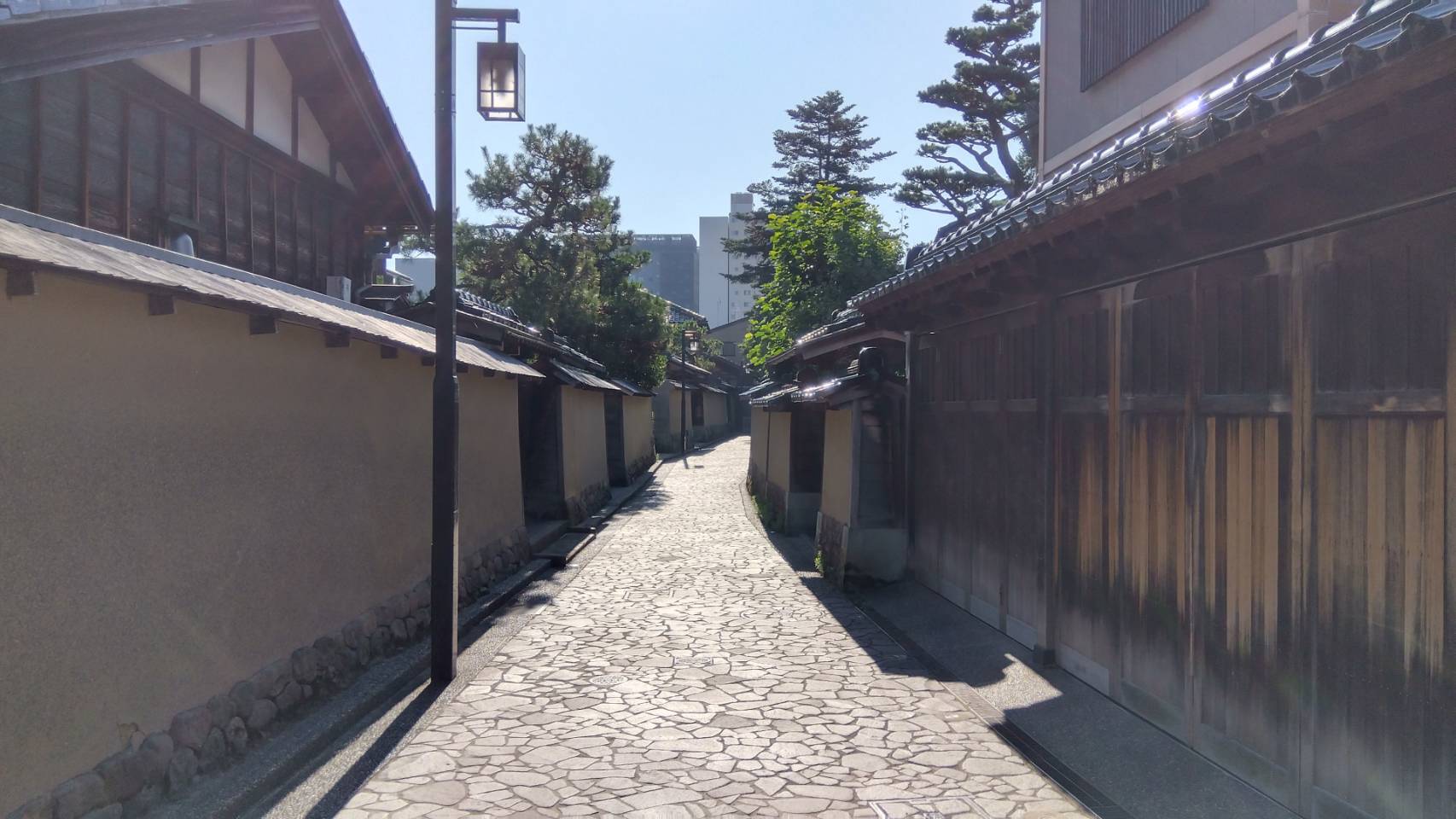 金沢のお香とアロマの香り専門店(石川県金沢市)・金沢観光地・金沢の観光スポット武家屋敷跡近く・人気でおすすめのお土産処-お香専門店のアロマ香房焚屋