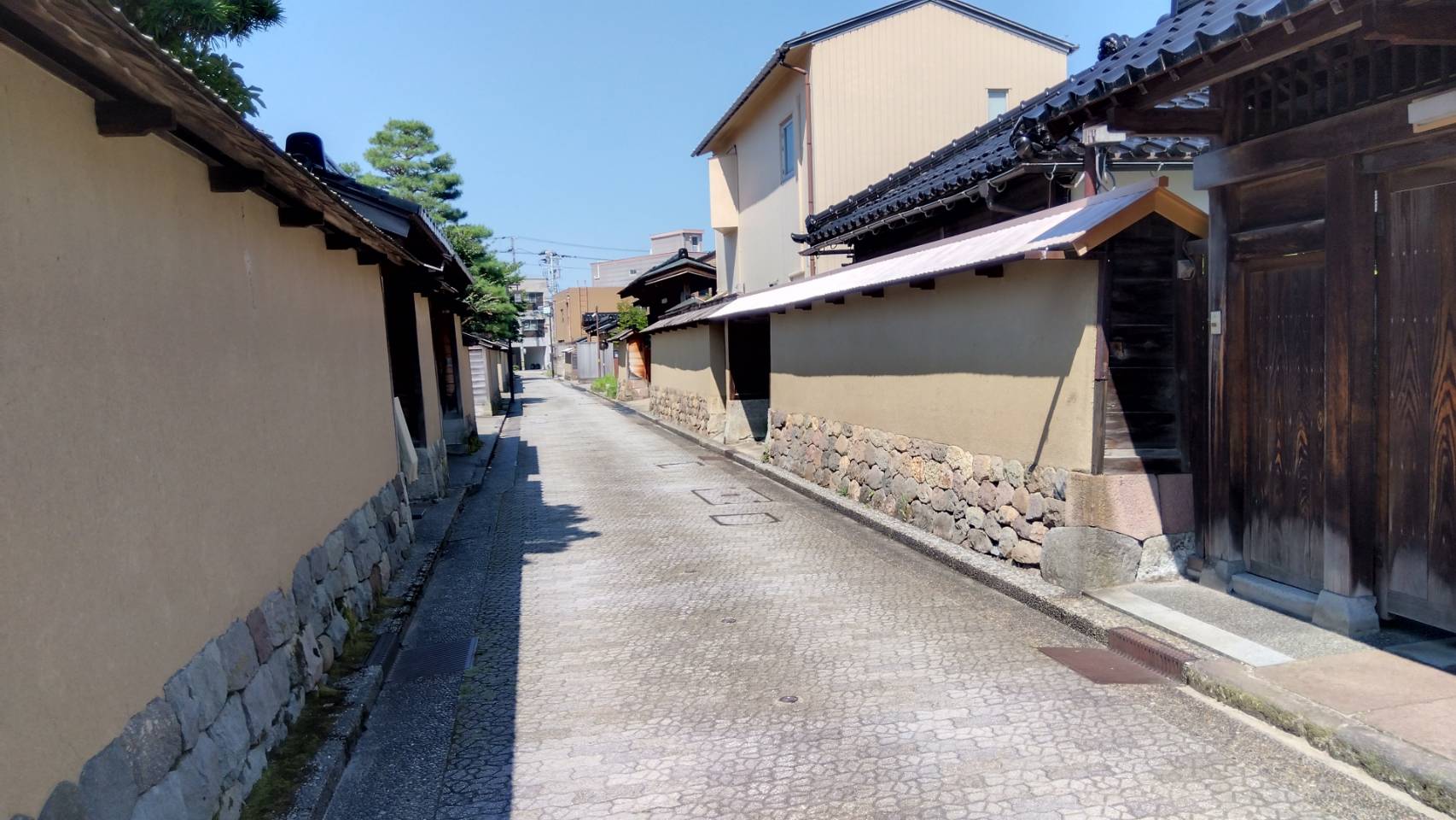 金沢のお香とアロマの香り専門店(石川県金沢市)・金沢観光地・金沢の観光スポット武家屋敷跡近く・人気でおすすめのお土産処-お香専門店のアロマ香房焚屋