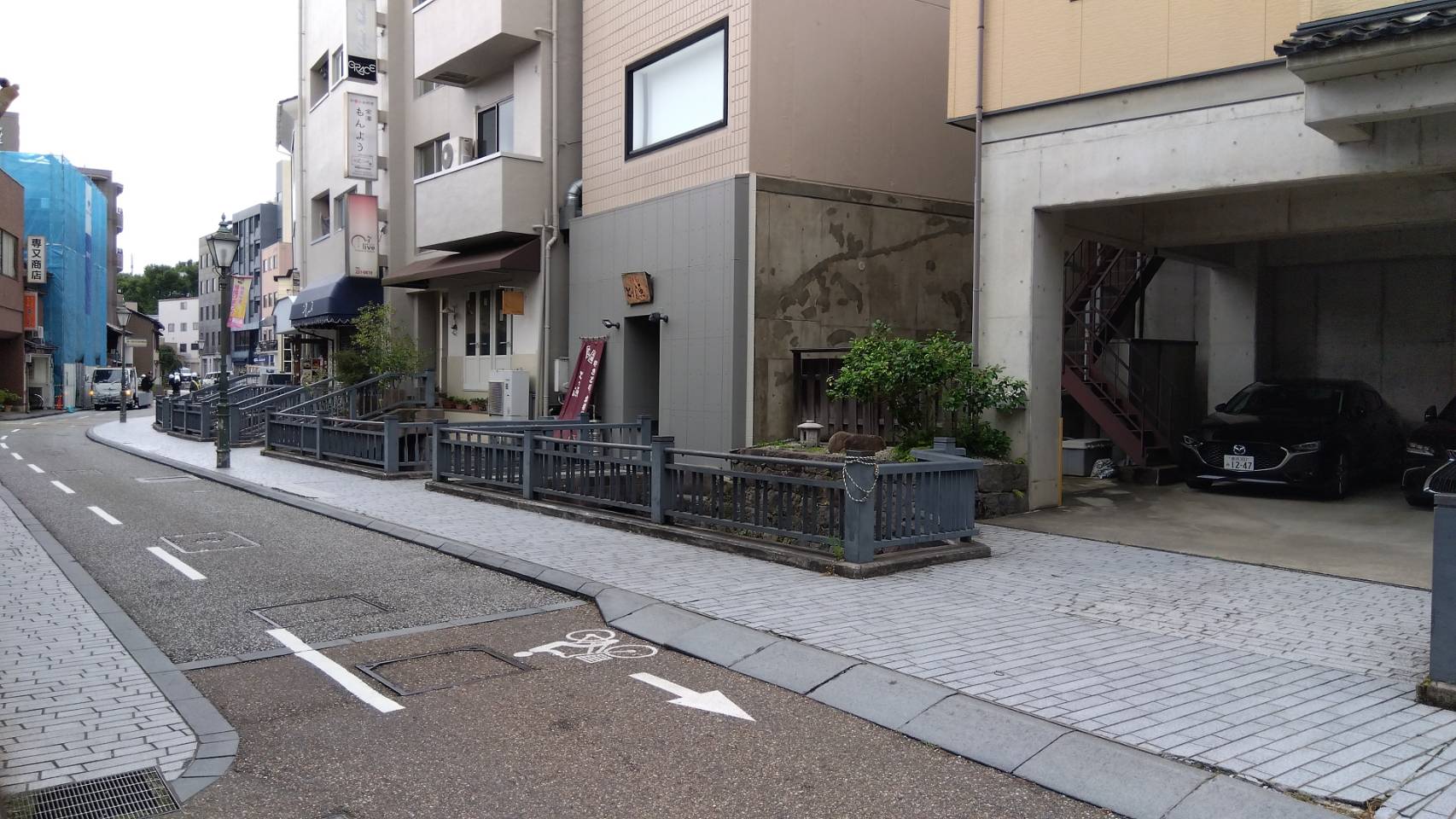 金沢のお香とアロマの香り専門店(石川県金沢市)・金沢観光地・金沢の観光スポット武家屋敷跡近く・人気でおすすめのお土産処-お香専門店のアロマ香房焚屋