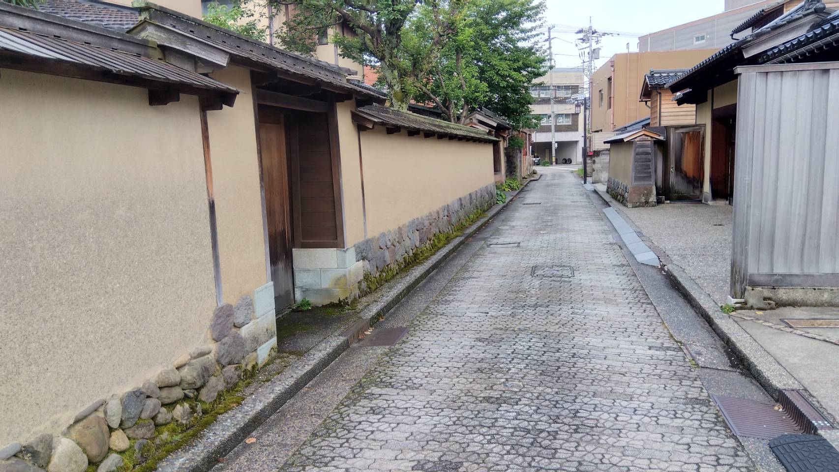 金沢のお香とアロマの香り専門店(石川県金沢市)・金沢観光地・金沢の観光スポット武家屋敷跡近く・人気でおすすめのお土産処-お香専門店のアロマ香房焚屋