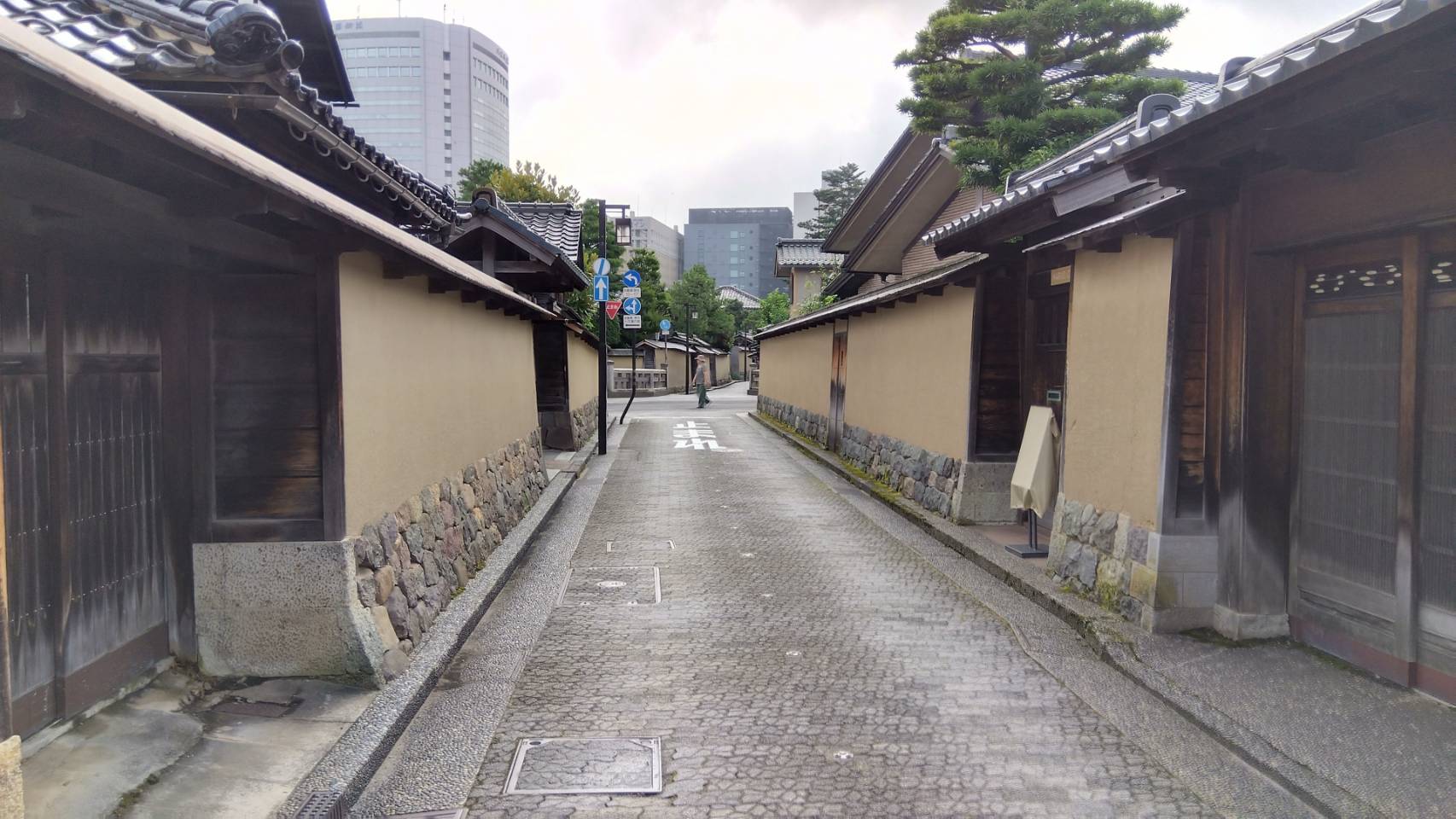 金沢のお香とアロマの香り専門店(石川県金沢市)・金沢観光地・金沢の観光スポット武家屋敷跡近く・人気でおすすめのお土産処-お香専門店のアロマ香房焚屋