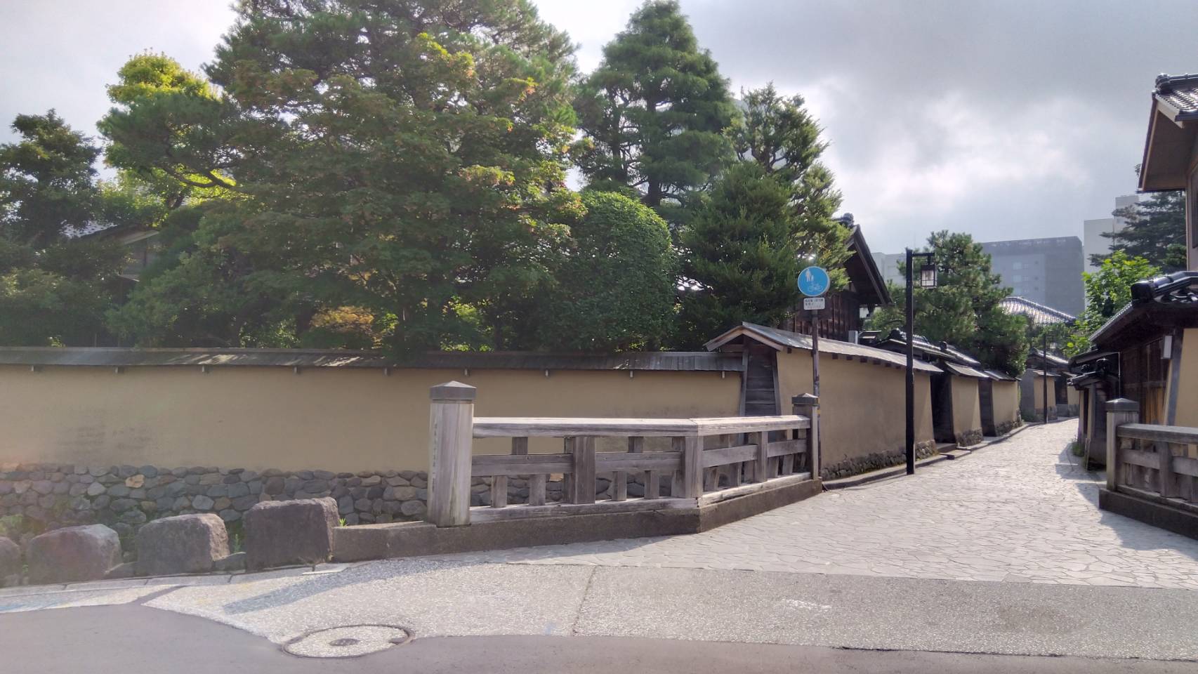 金沢のお香とアロマの香り専門店(石川県金沢市)・金沢観光地・金沢の観光スポット武家屋敷跡近く・人気でおすすめのお土産処-お香専門店のアロマ香房焚屋