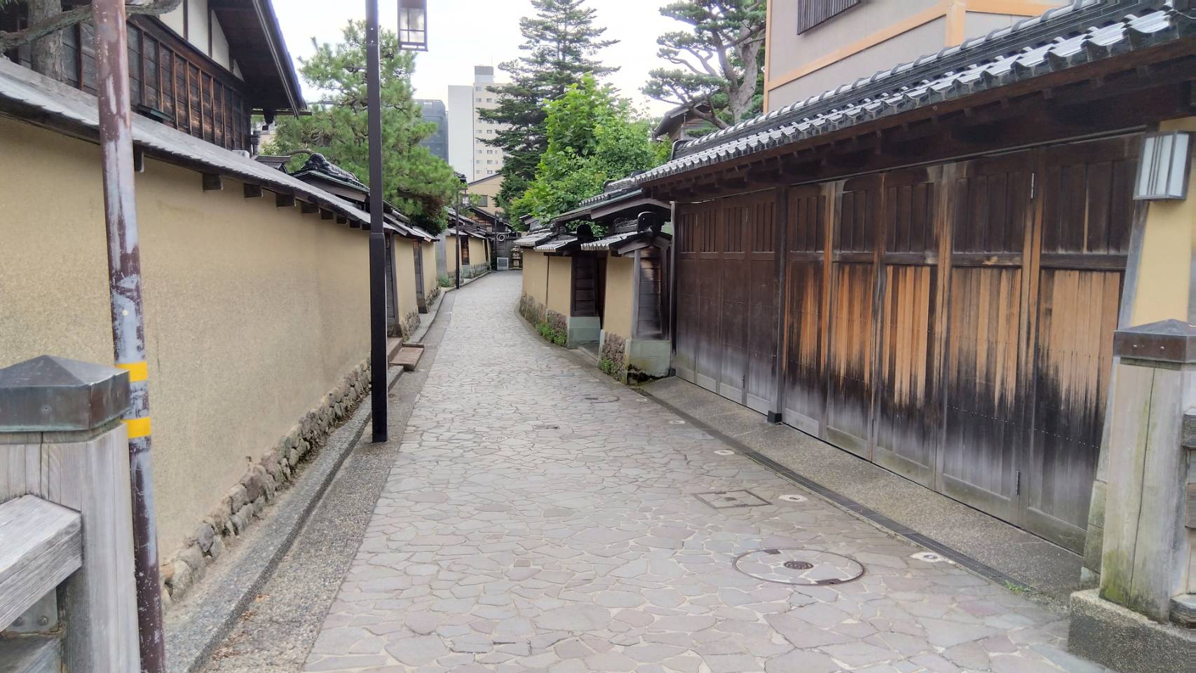 金沢のお香とアロマの香り専門店(石川県金沢市)・金沢観光地・金沢の観光スポット武家屋敷跡近く・人気でおすすめのお土産処-お香専門店のアロマ香房焚屋