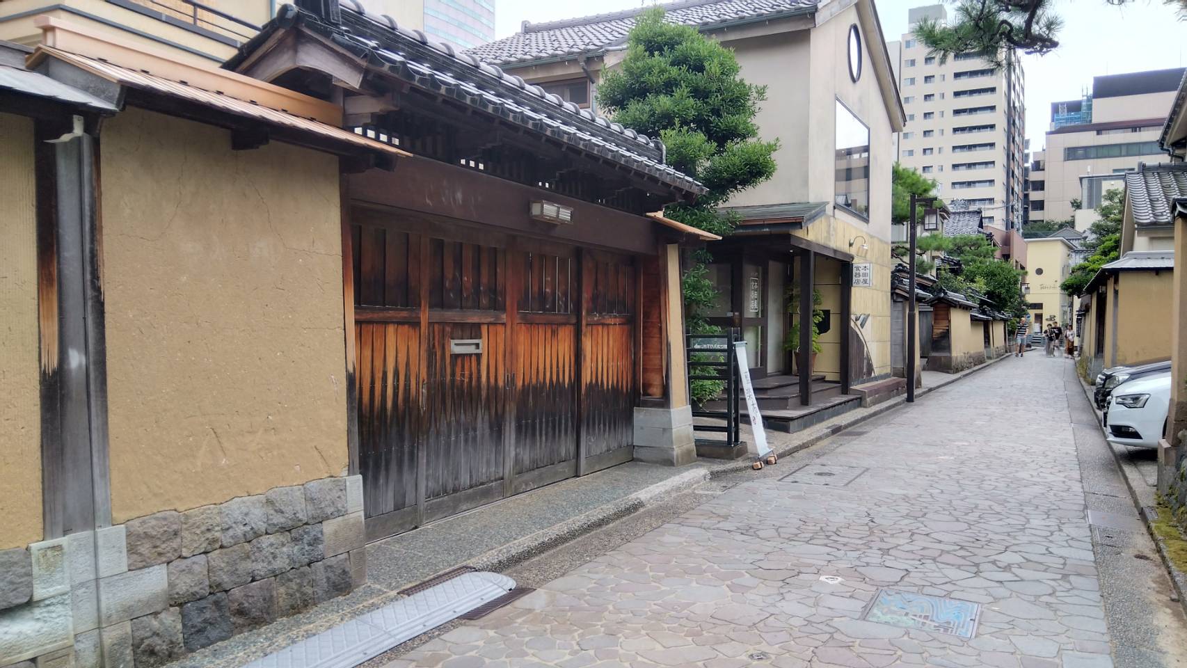 金沢のお香とアロマの香り専門店(石川県金沢市)・金沢観光地・金沢の観光スポット武家屋敷跡近く・人気でおすすめのお土産処-お香専門店のアロマ香房焚屋